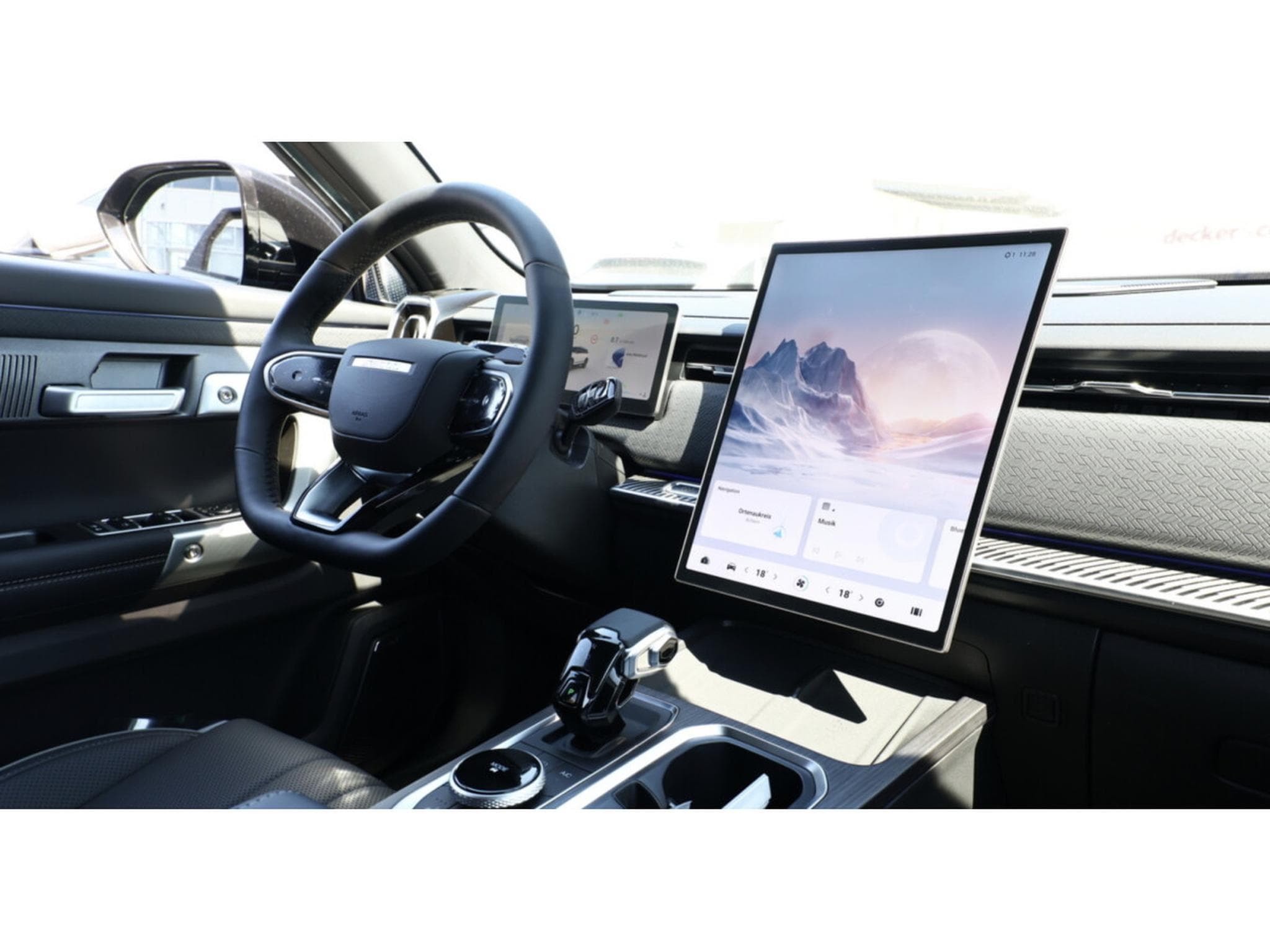 Jaecoo J7 Exclusive 4WD (2026) - Photo 8