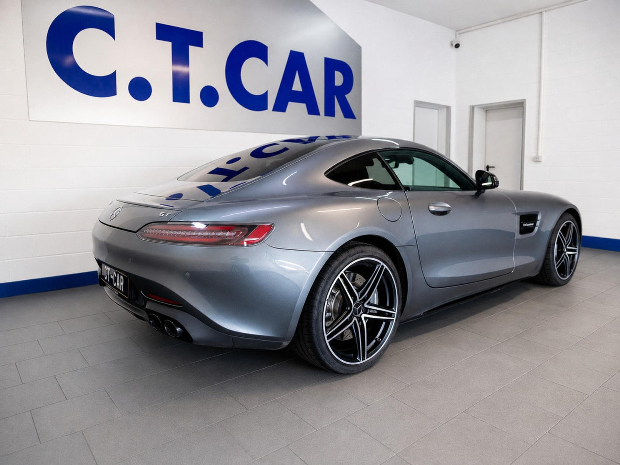 Mercedes GT Coupe -  * Burmester/Pano/LED * VOLL (2019) - Photo 5