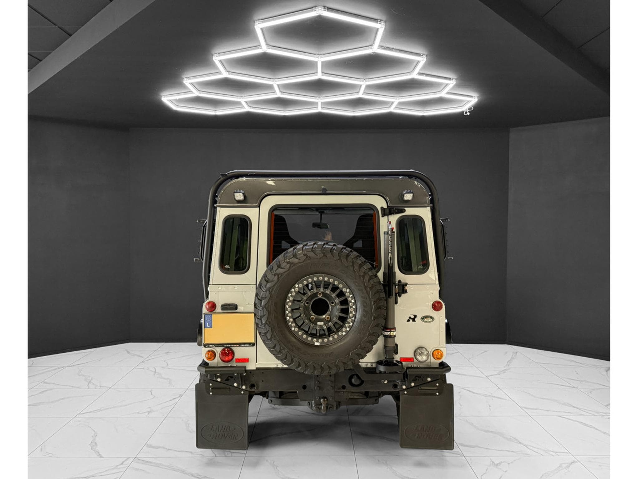 Land-Rover Defender 90 TD5 REUL SPORT PARTS (2006) - Photo 4