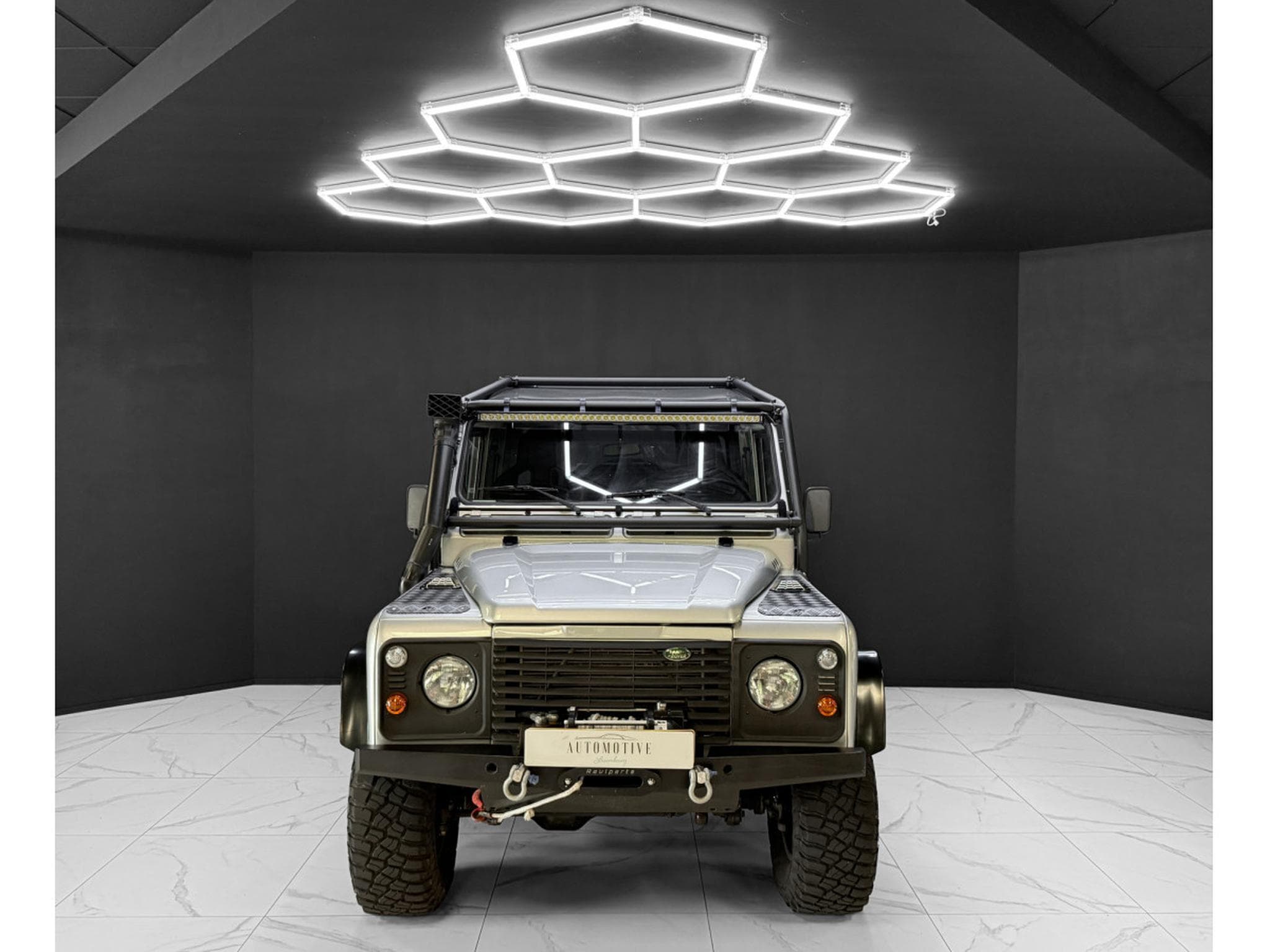 Land-Rover Defender 90 TD5 REUL SPORT PARTS (2006) - Photo 8