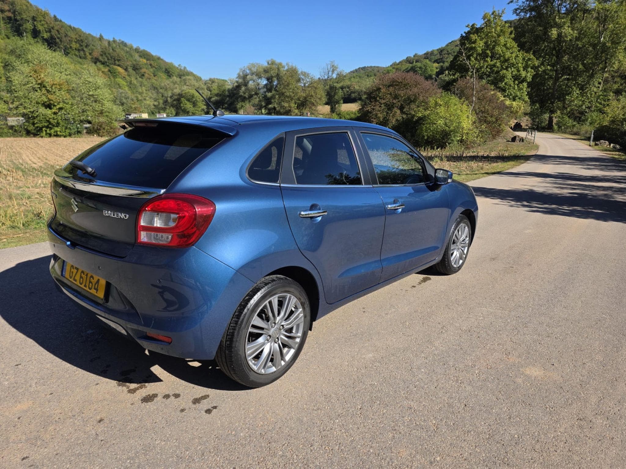 Suzuki Baleno 1.0 BOOSTERJET Comfort (2016) - Photo 3