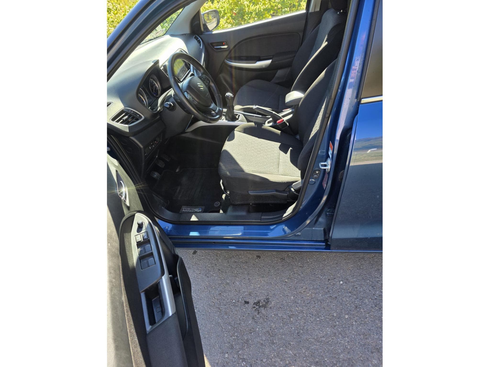 Suzuki Baleno 1.0 BOOSTERJET Comfort (2016) - Photo 7