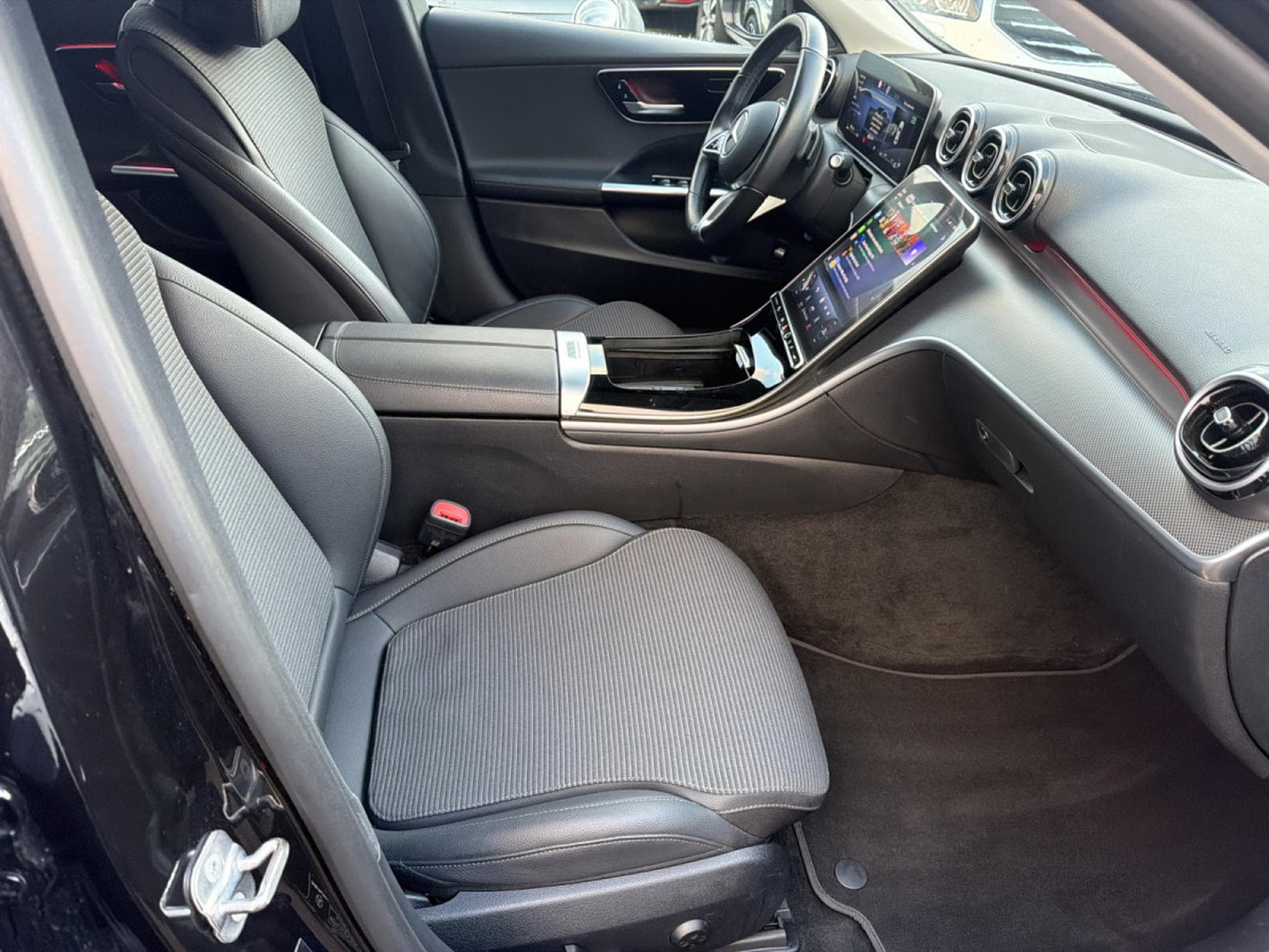Mercedes C 220 DA 200 (2024) - Photo 9