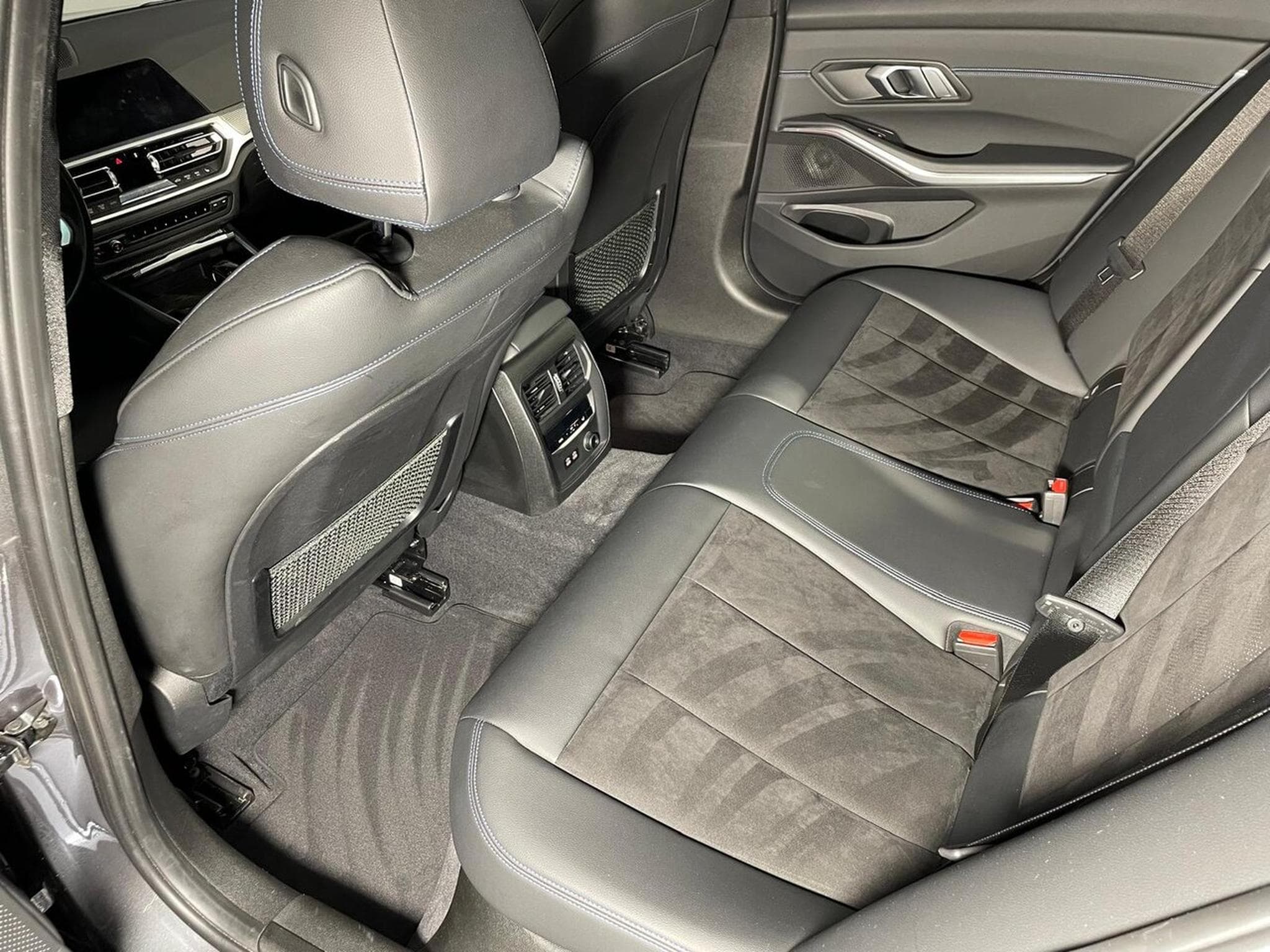BMW 318 TOURING 150 CV M SPORT (2020) - Photo 12