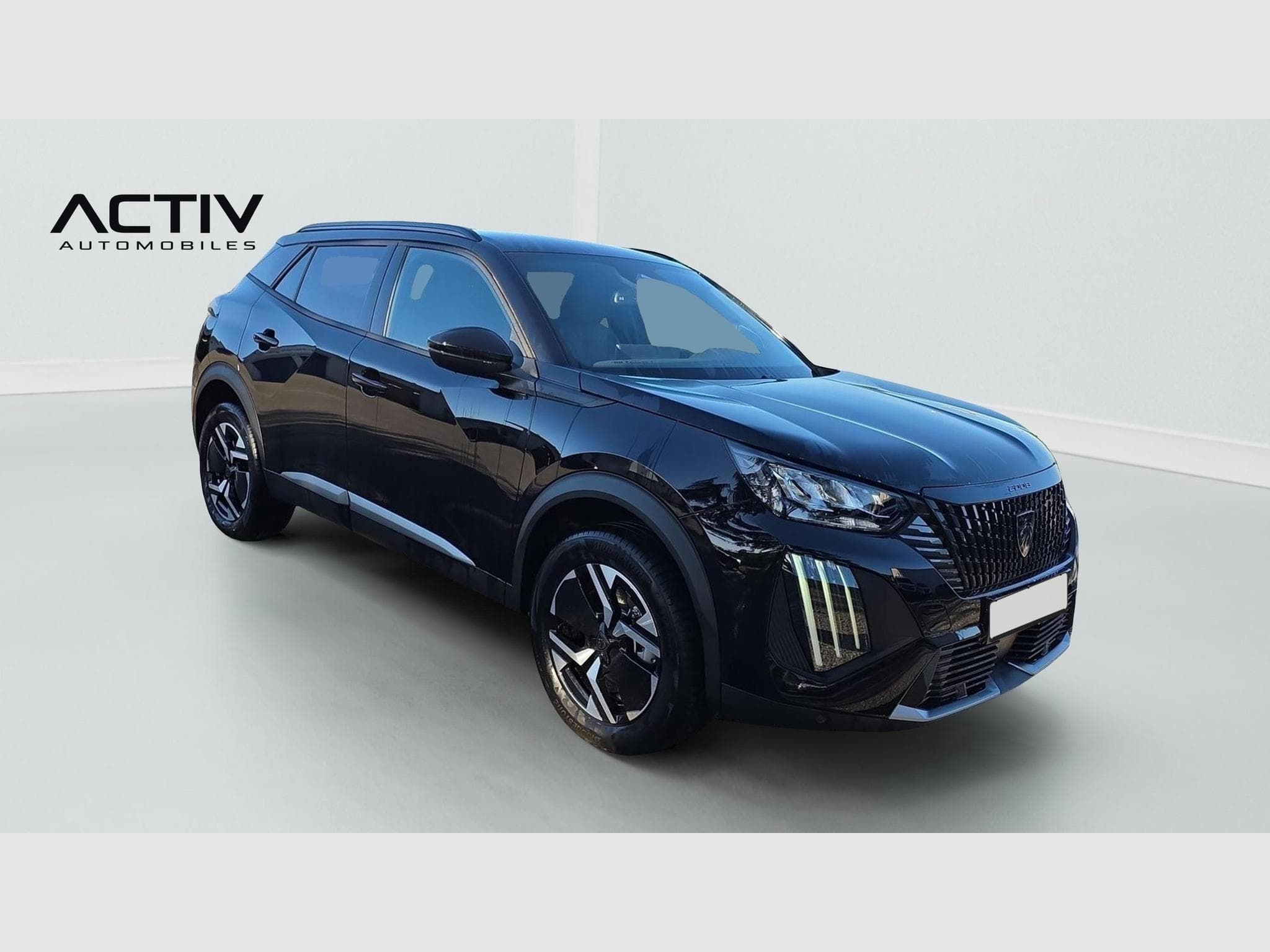 Peugeot 2008 Hybrid 145 e-DCS6 Allure (2026) - Photo 1