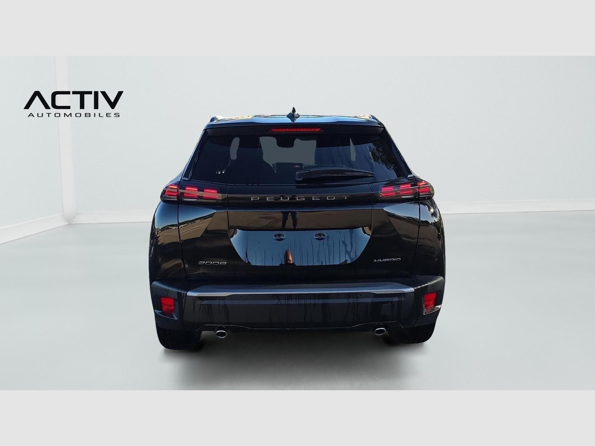 Peugeot 2008 Hybrid 145 e-DCS6 Allure (2026) - Photo 6