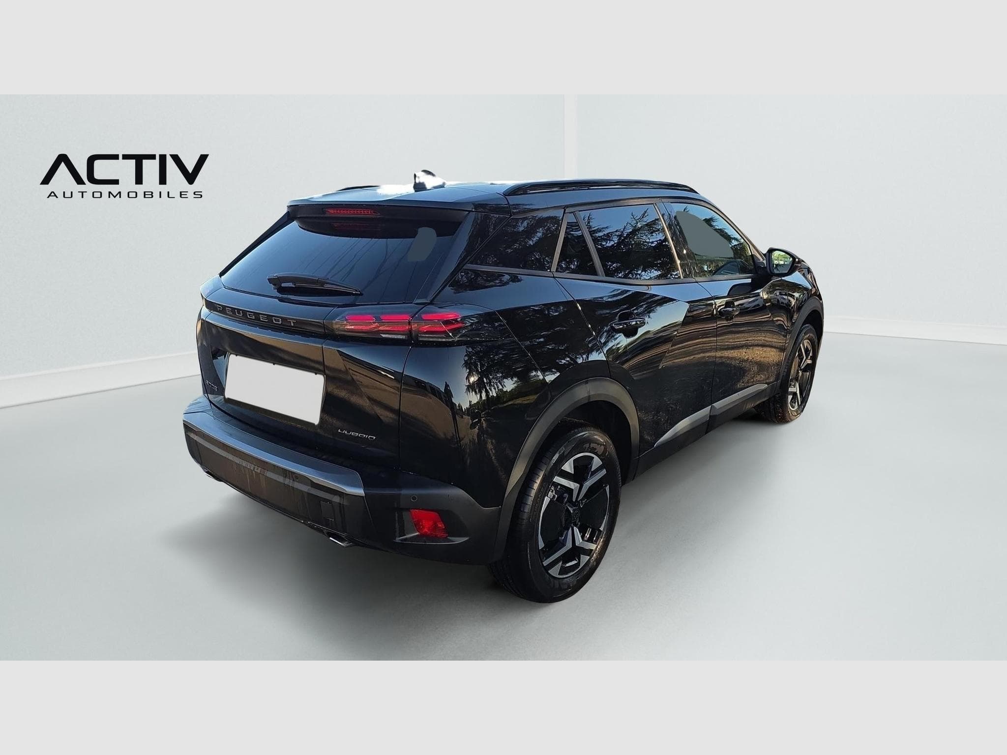Peugeot 2008 Hybrid 145 e-DCS6 Allure (2026) - Photo 7