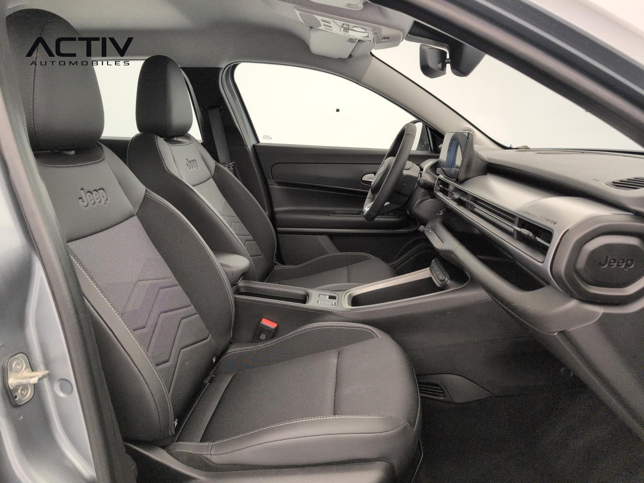 Jeep AVENGER ELECTRIQUE Avenger 115 kW 4x2 Altitude (2025) - Photo 9