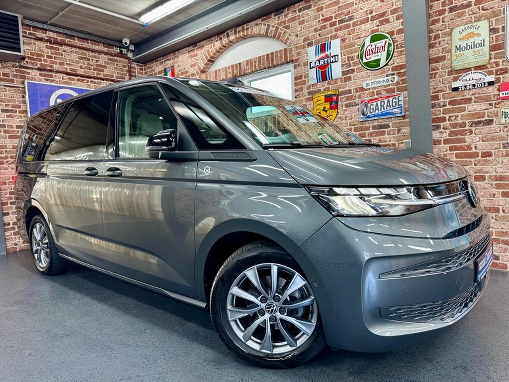 VW Multivan Multivan T7 2.0 TDi 150cv Auto Life Lang (2023) - Photo 1