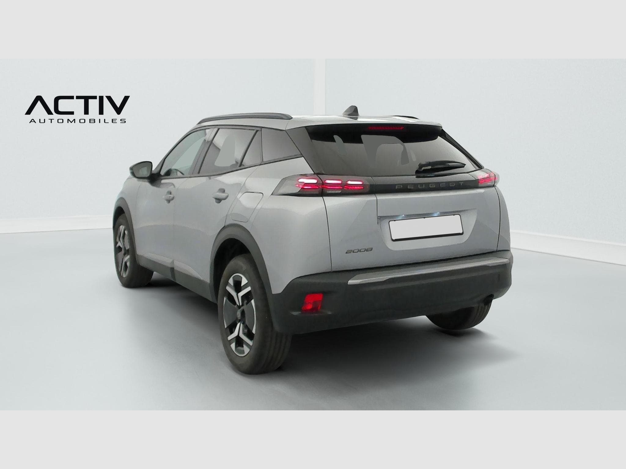 Peugeot 2008 100 S&S BVM6 Allure (2025) - Photo 5