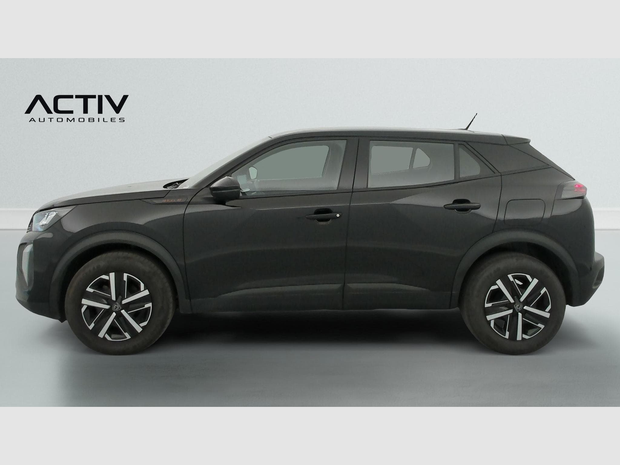 Peugeot 2008 100 S&S BVM6 Style (2025) - Foto 4
