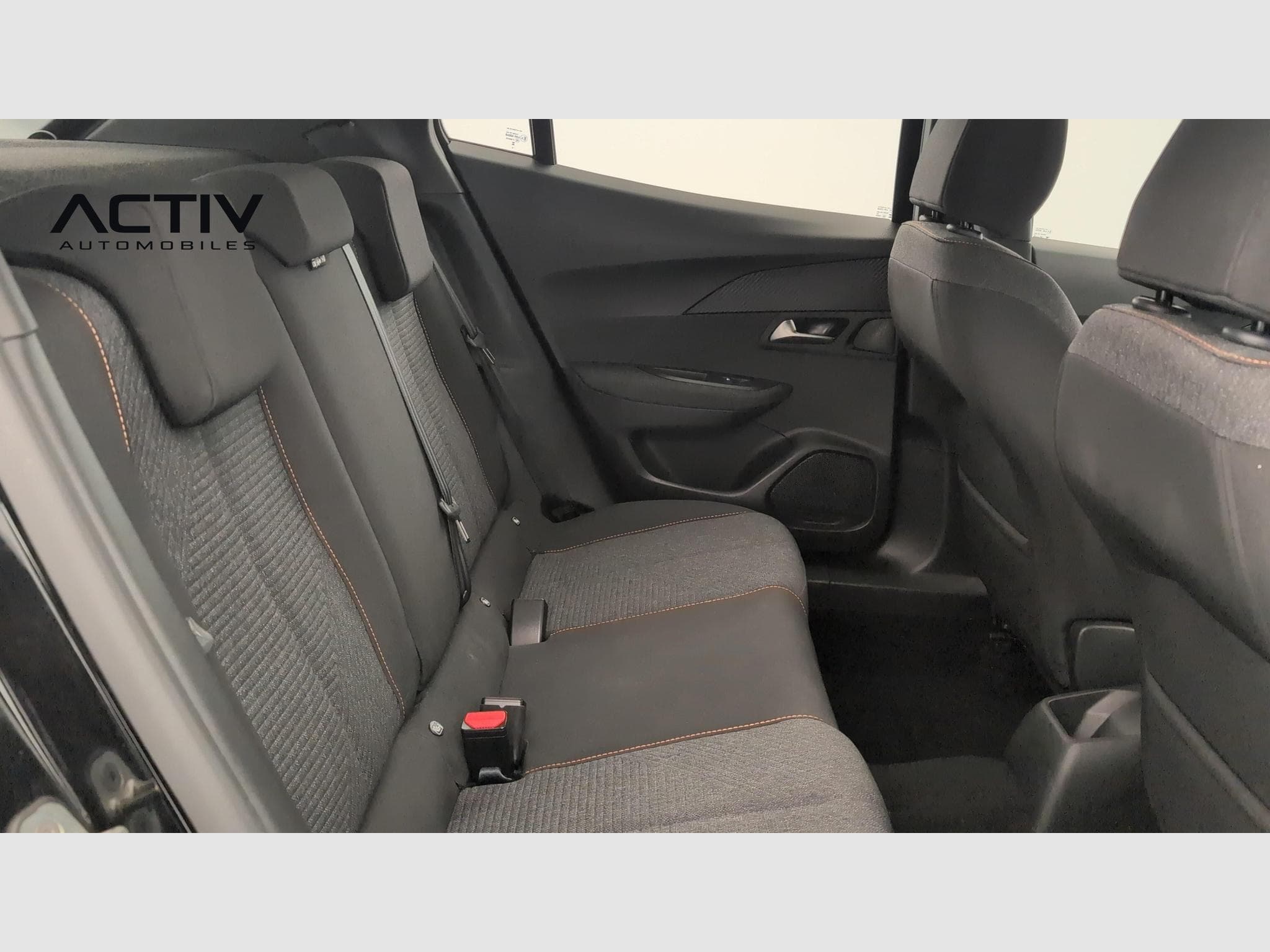 Peugeot 2008 100 S&S BVM6 Style (2025) - Foto 10