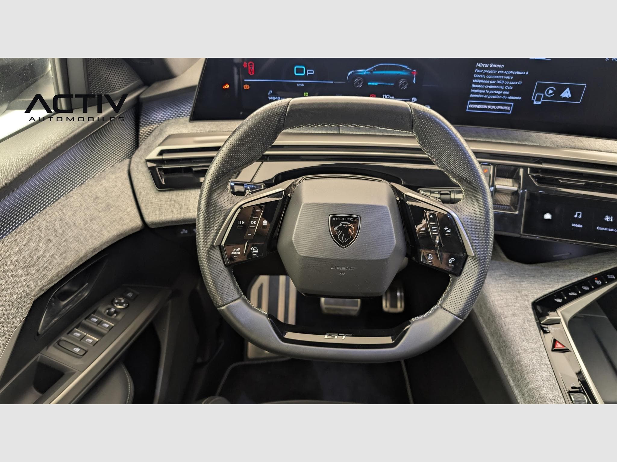 Peugeot 3008 Hybrid 145 e-DCS6 GT (2025) - Foto 14