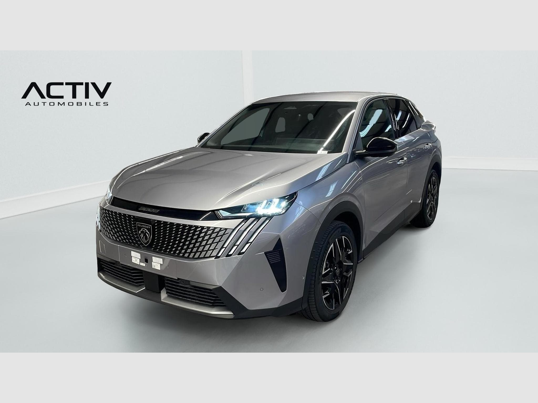 Peugeot 3008 Hybrid 145 e-DCS6 Allure (2025) - Foto 3