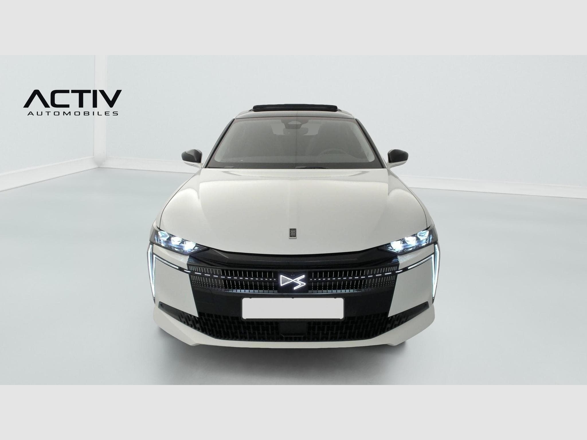 DS Automobiles DS4 Hybride 145 e-DCT6 Etoile - Alcantara (2025) - Foto 2