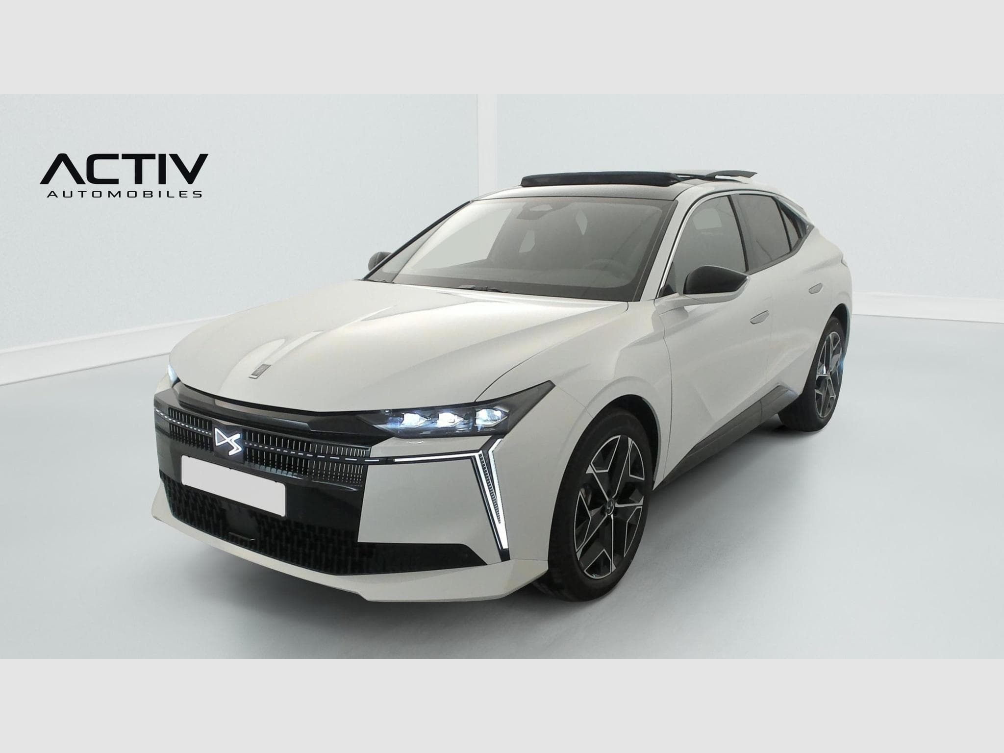 DS Automobiles DS4 Hybride 145 e-DCT6 Etoile - Alcantara (2025) - Foto 3