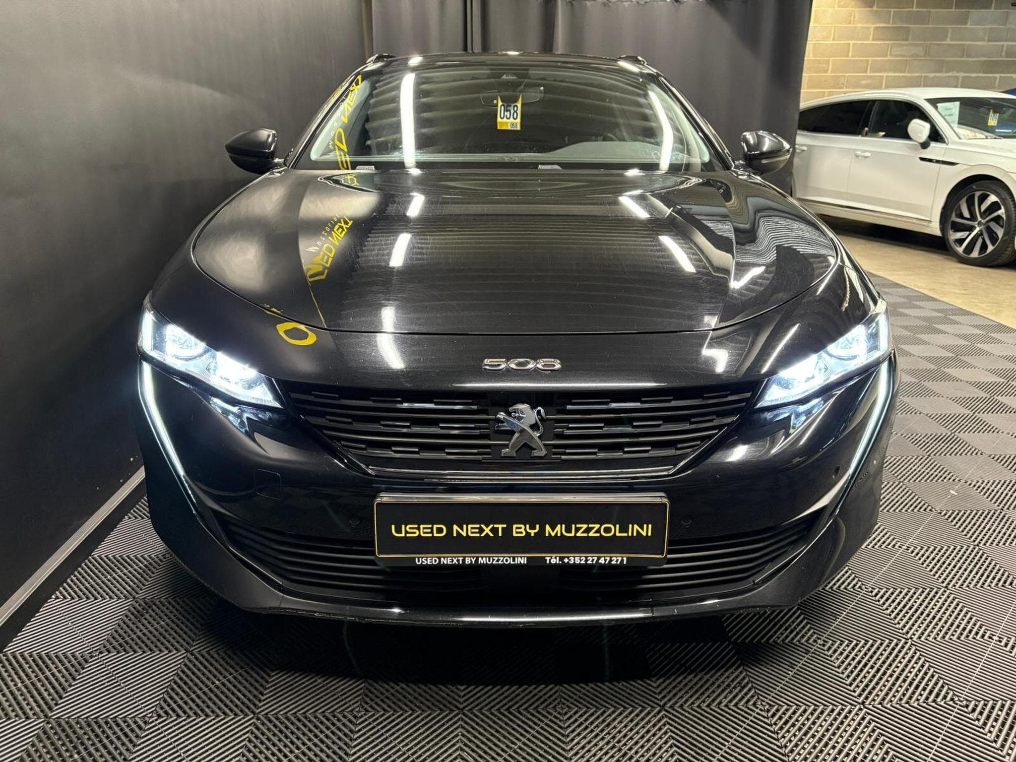 Peugeot 508 SW Allure Pack PHEV 225cv (2022) - Photo 4