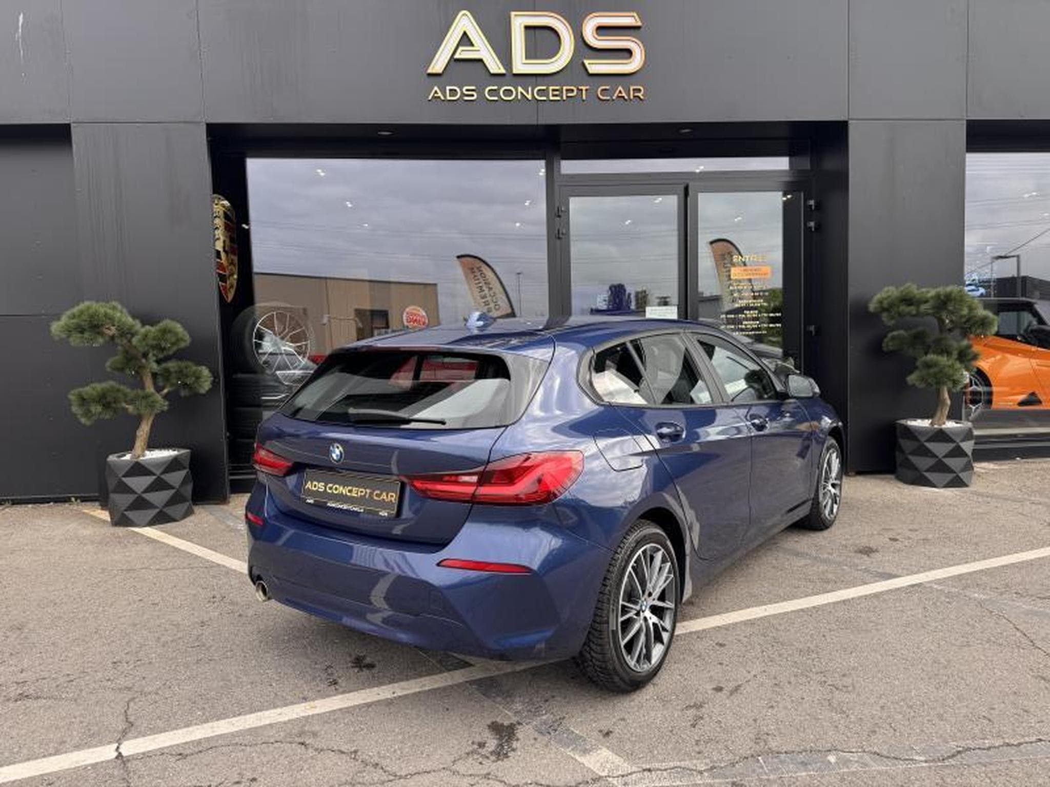 BMW 118 i Hatch 1.5L 140ch /GPS/Camera (2020) - Photo 4