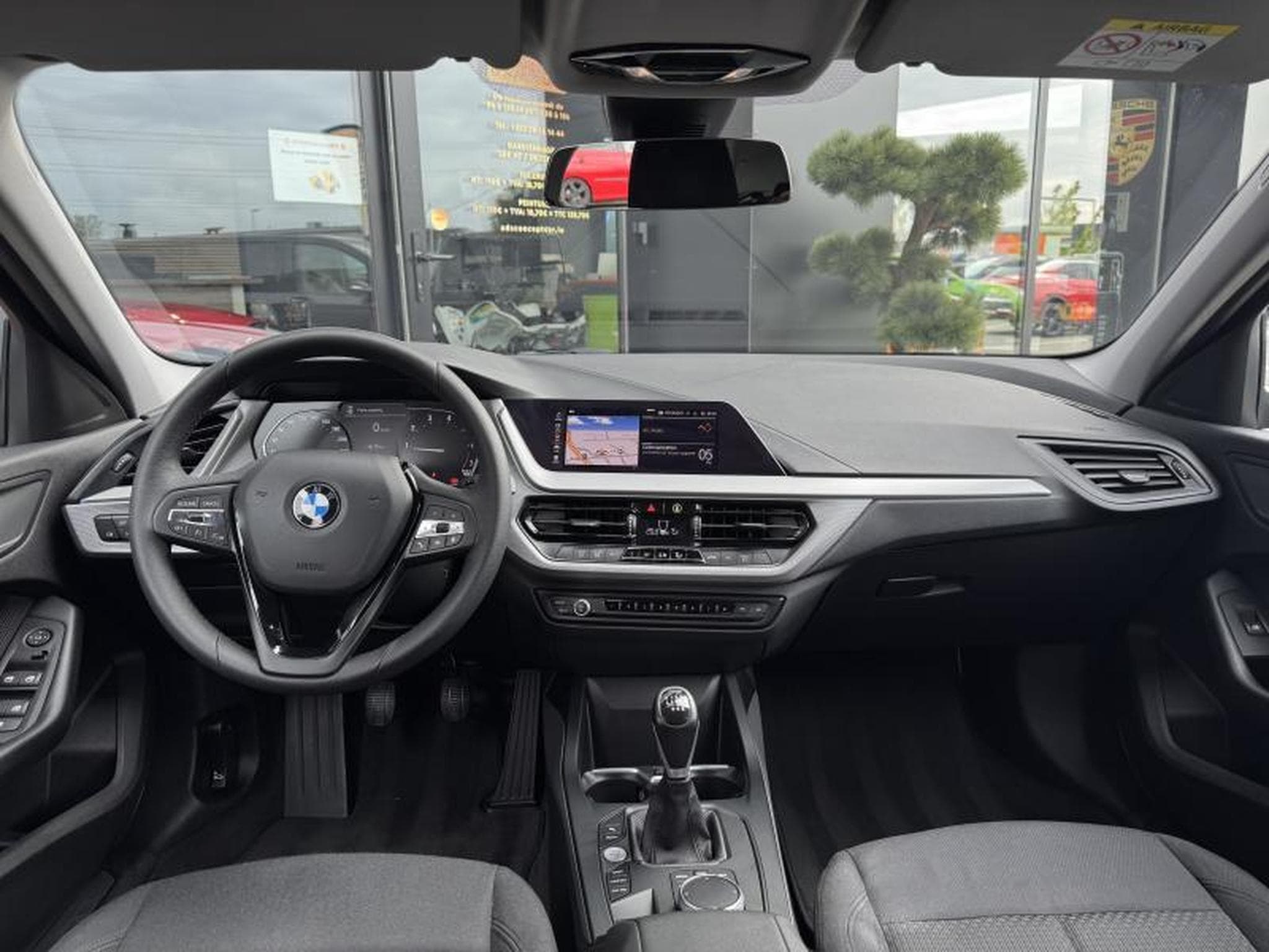BMW 118 i Hatch 1.5L 140ch /GPS/Camera (2020) - Photo 7