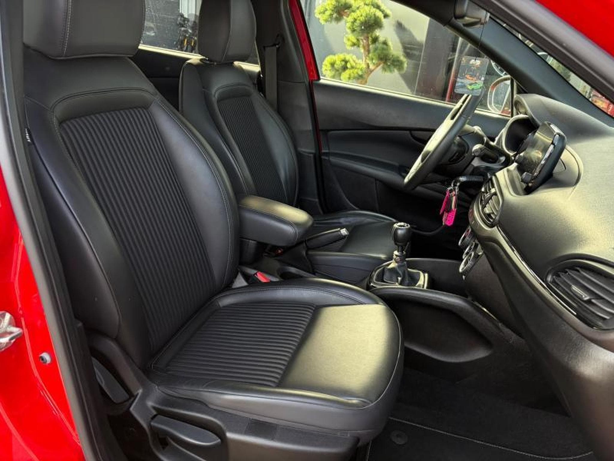 Fiat Tipo SW S-Design 1.4L 120ch (2019) - Photo 8