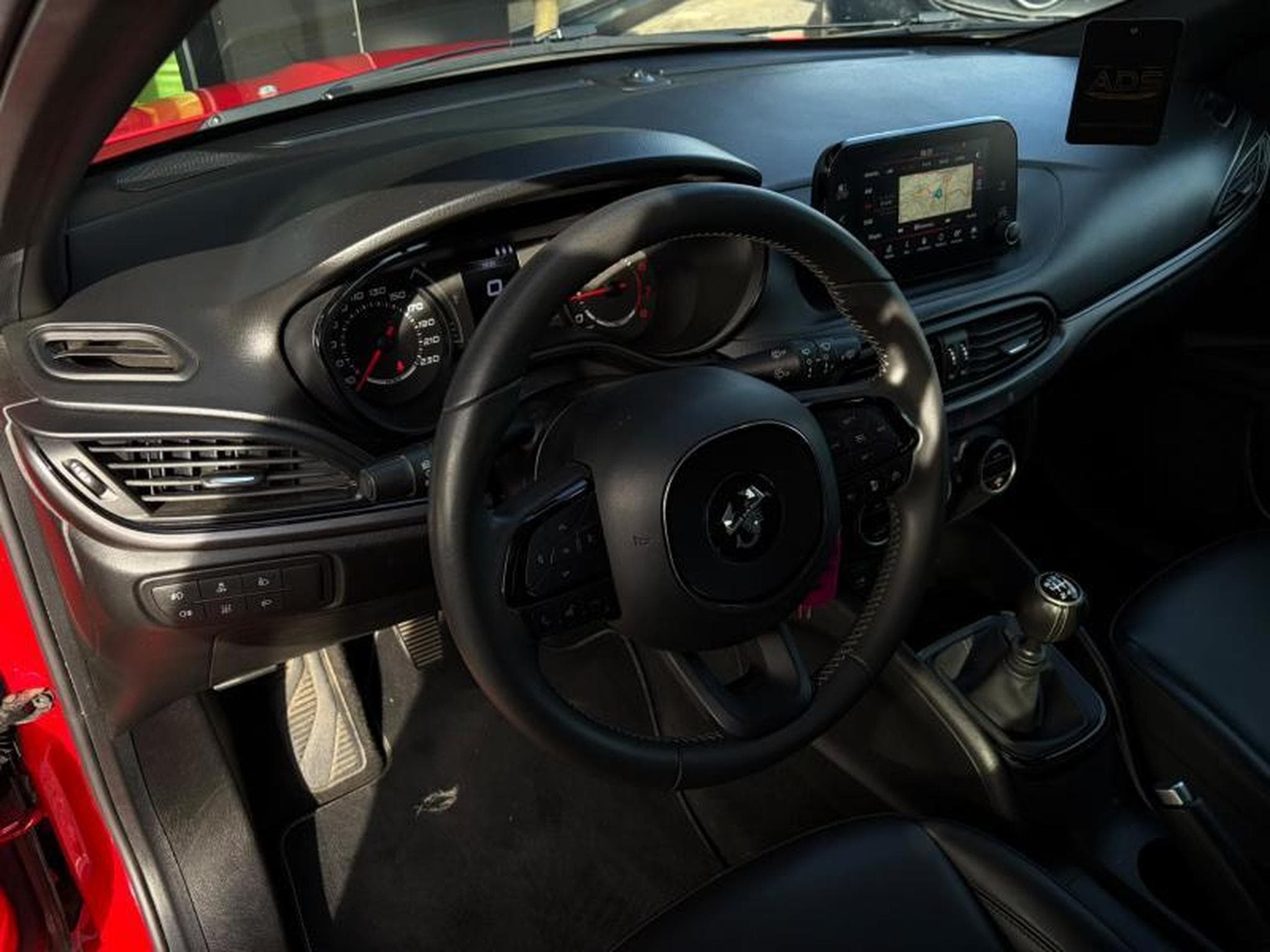 Fiat Tipo SW S-Design 1.4L 120ch (2019) - Photo 5