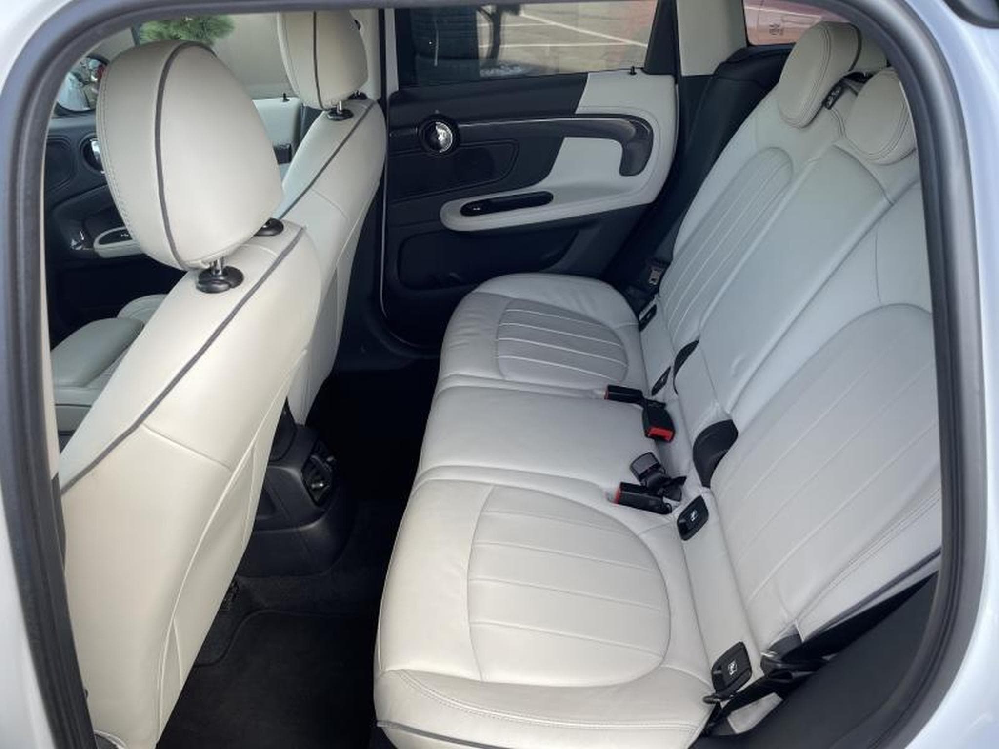 MINI Countryman SE Countryman ALL4 plug-in 1.5L 224ch /GPS/Sièges chauffants (2018) - Photo 9