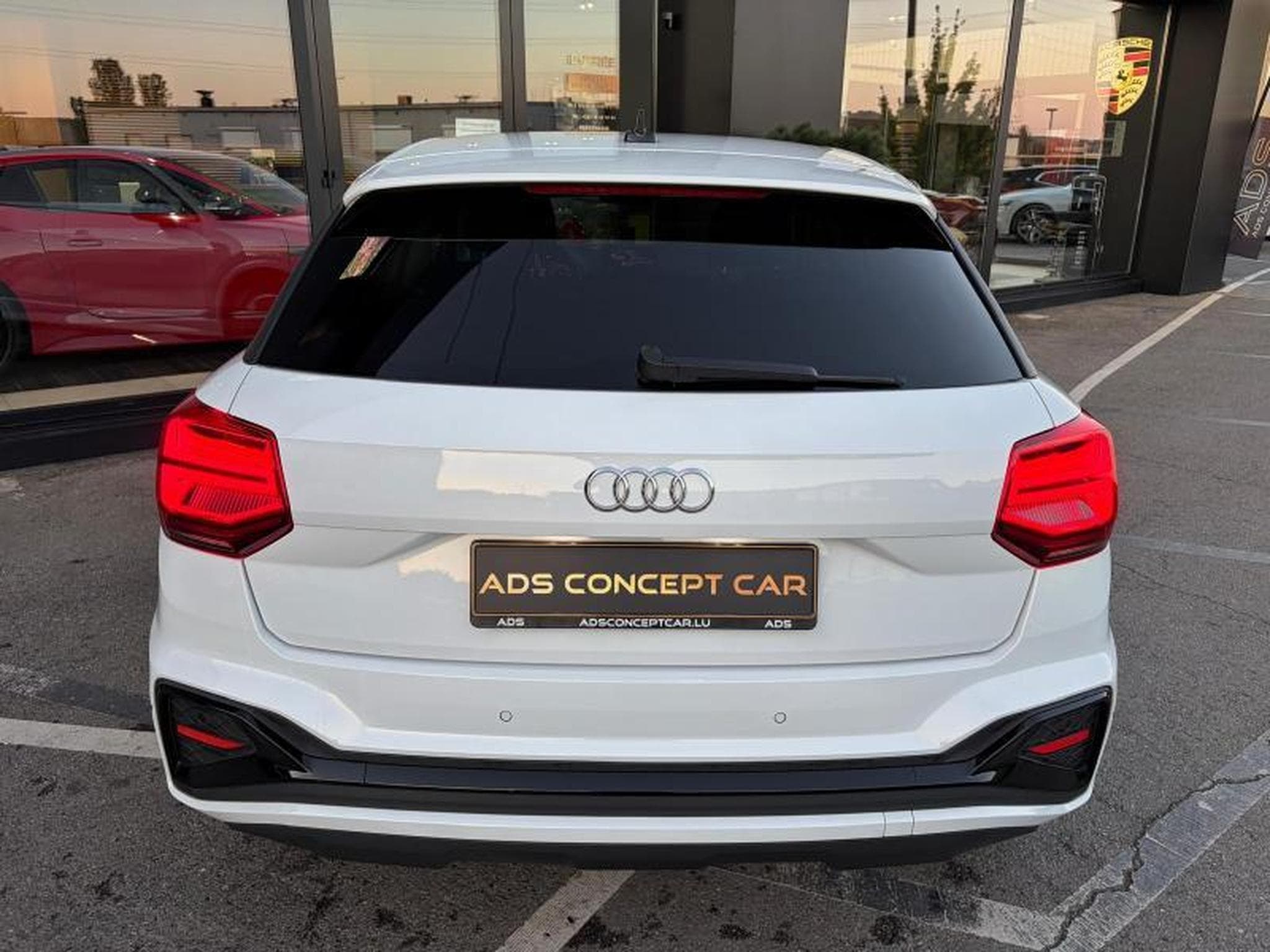 Audi Q2 S line 2.0 TDI 116ch /Attelage/Garantie Audi 12-2028/Sièges (2023) - Photo 15