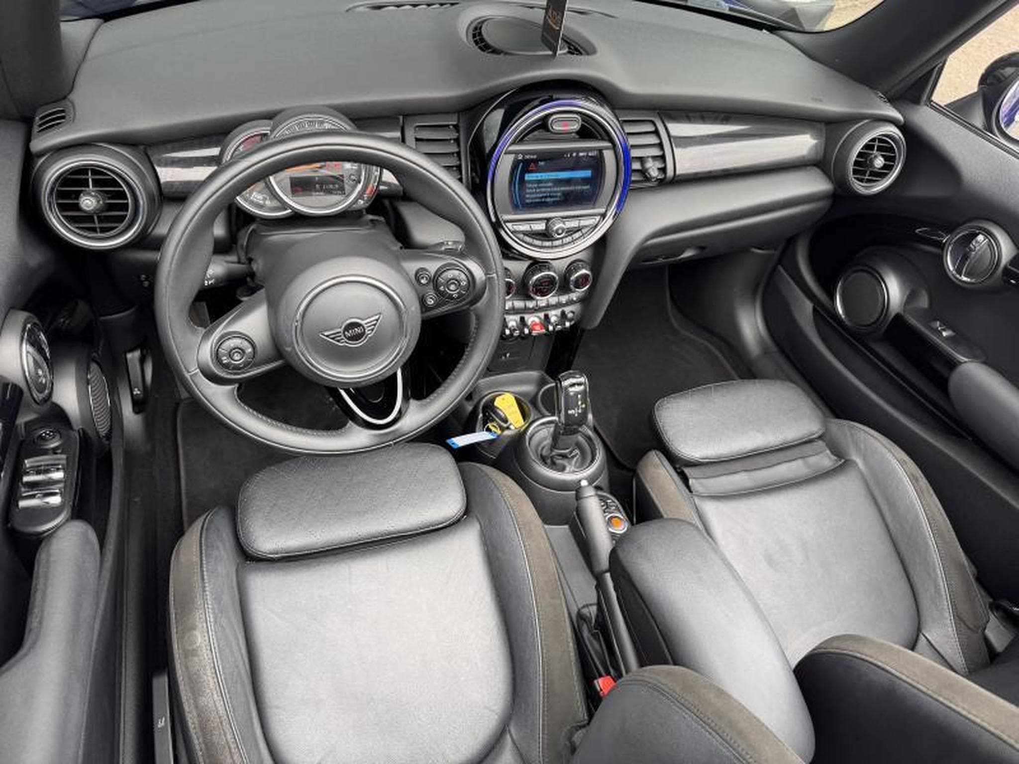 MINI Cooper Cabrio 1.5L 136ch /Sièges chauffants/GPS (2019) - Foto 6