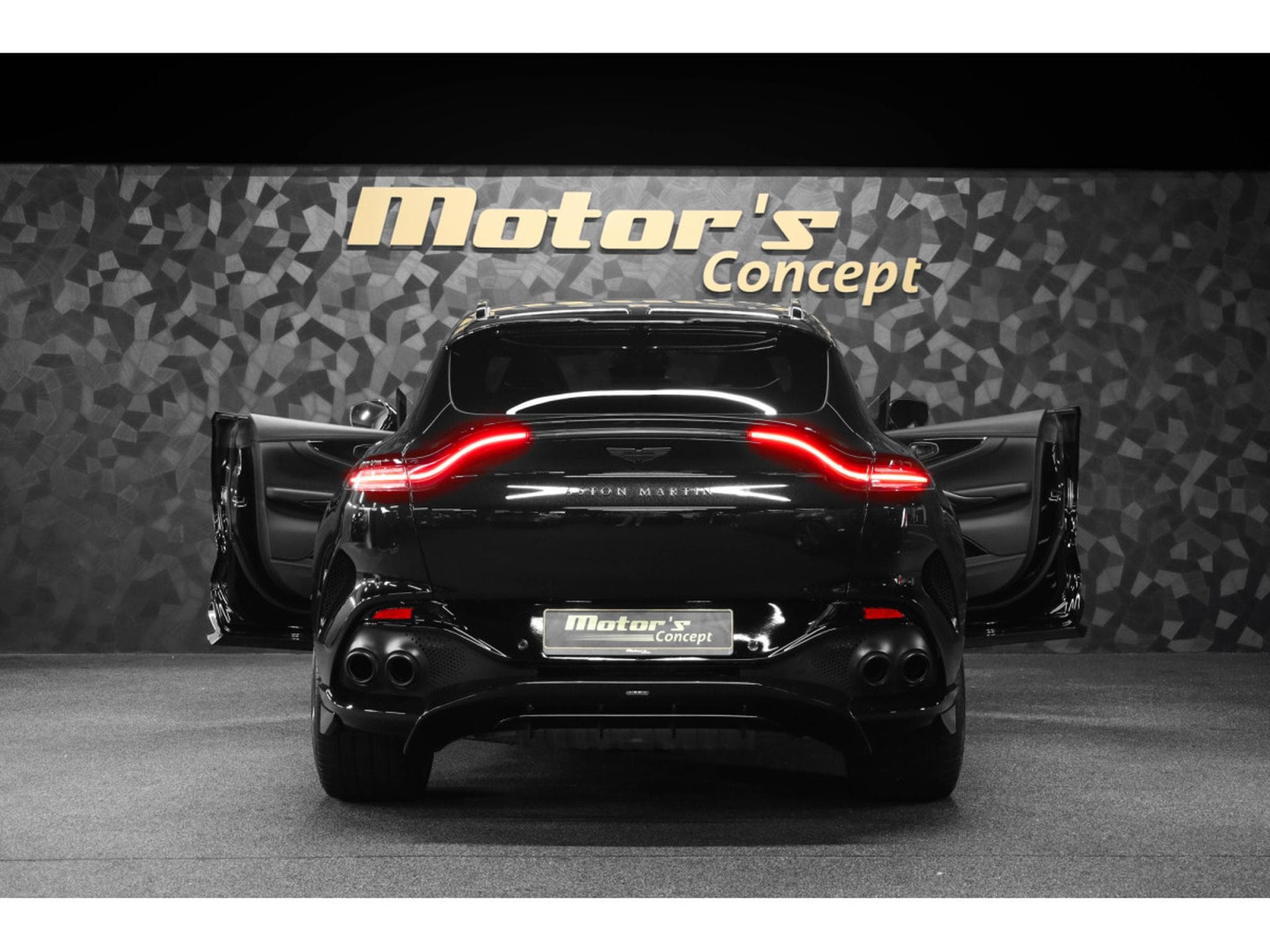 Aston-Martin DBX 707 4.0 V8 Bi-Turbo (2026) - Photo 5