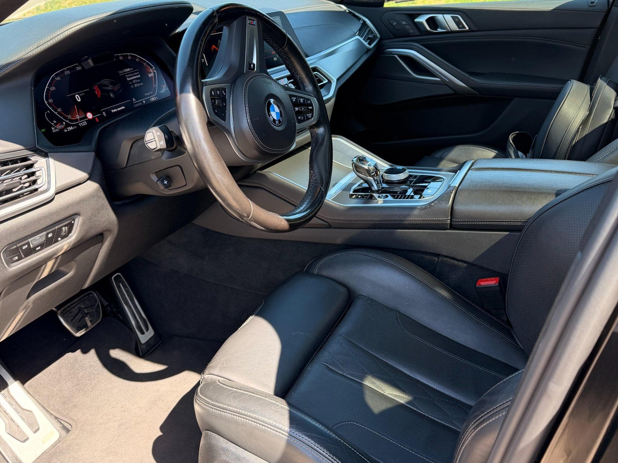 BMW X6 SPORT M (2022) - Photo 3