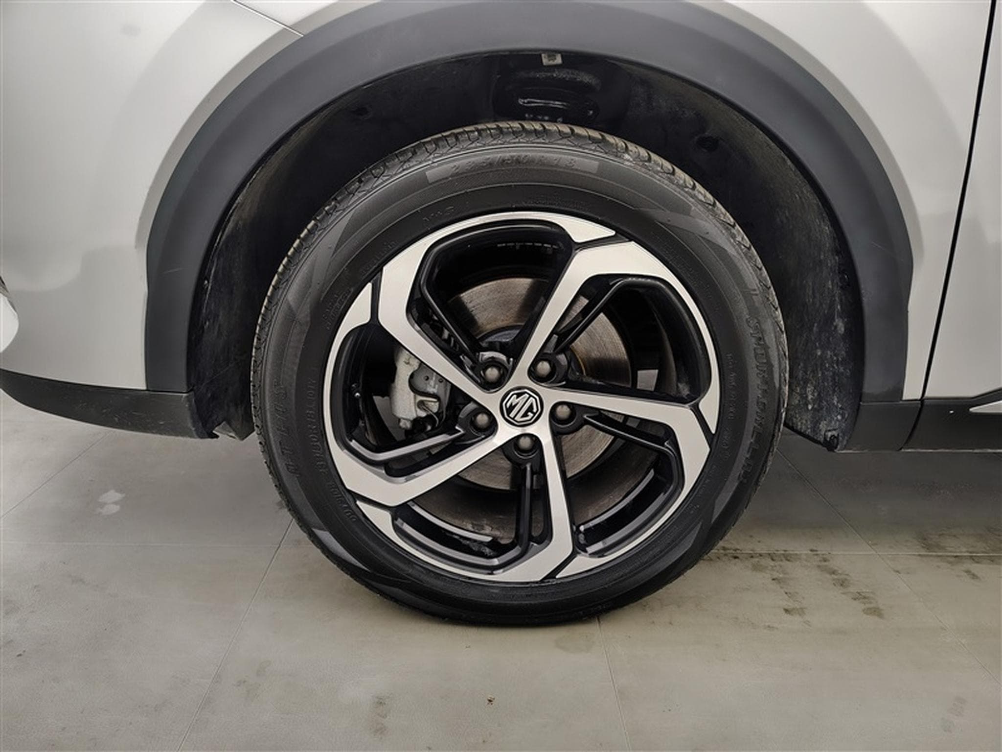 MG HS 1.5 T-GDi 160cv BVA Luxury NAVI / FULL LED / CUIR / PANO (2024) - Photo 6