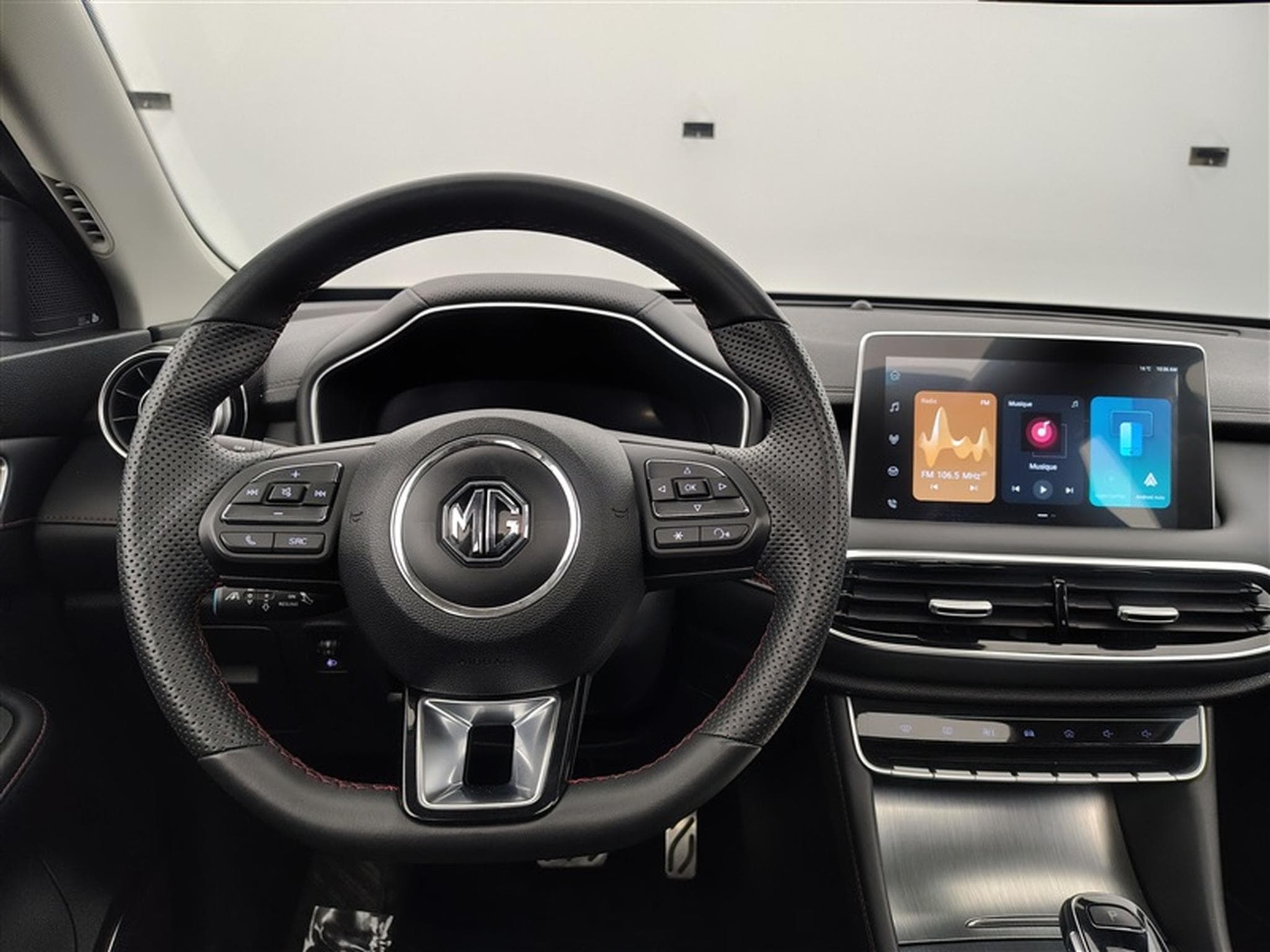 MG HS 1.5 T-GDi 160cv BVA Luxury NAVI / FULL LED / CUIR / PANO (2024) - Photo 9