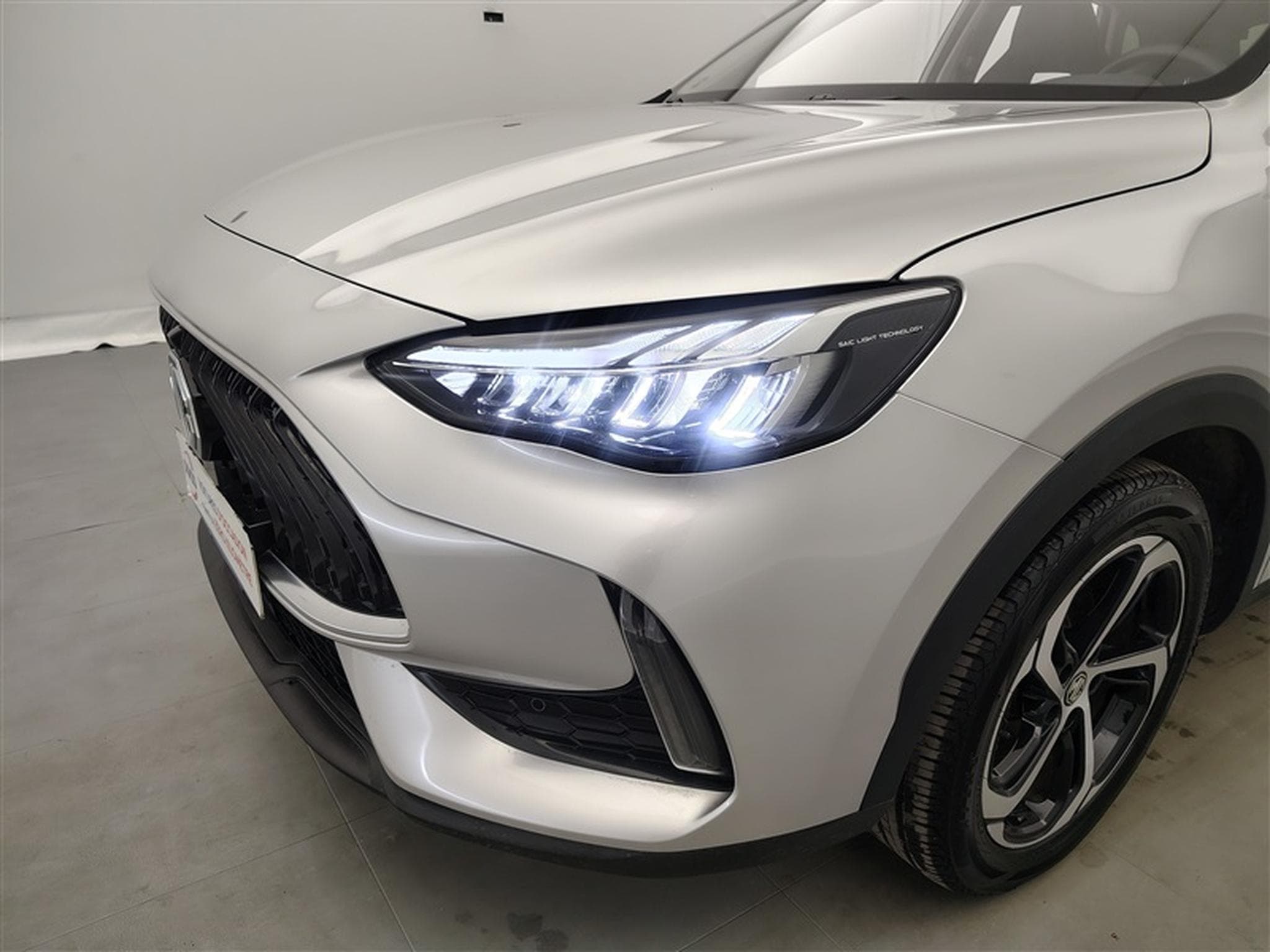 MG HS 1.5 T-GDi 160cv BVA Luxury NAVI / FULL LED / CUIR / PANO (2024) - Photo 15
