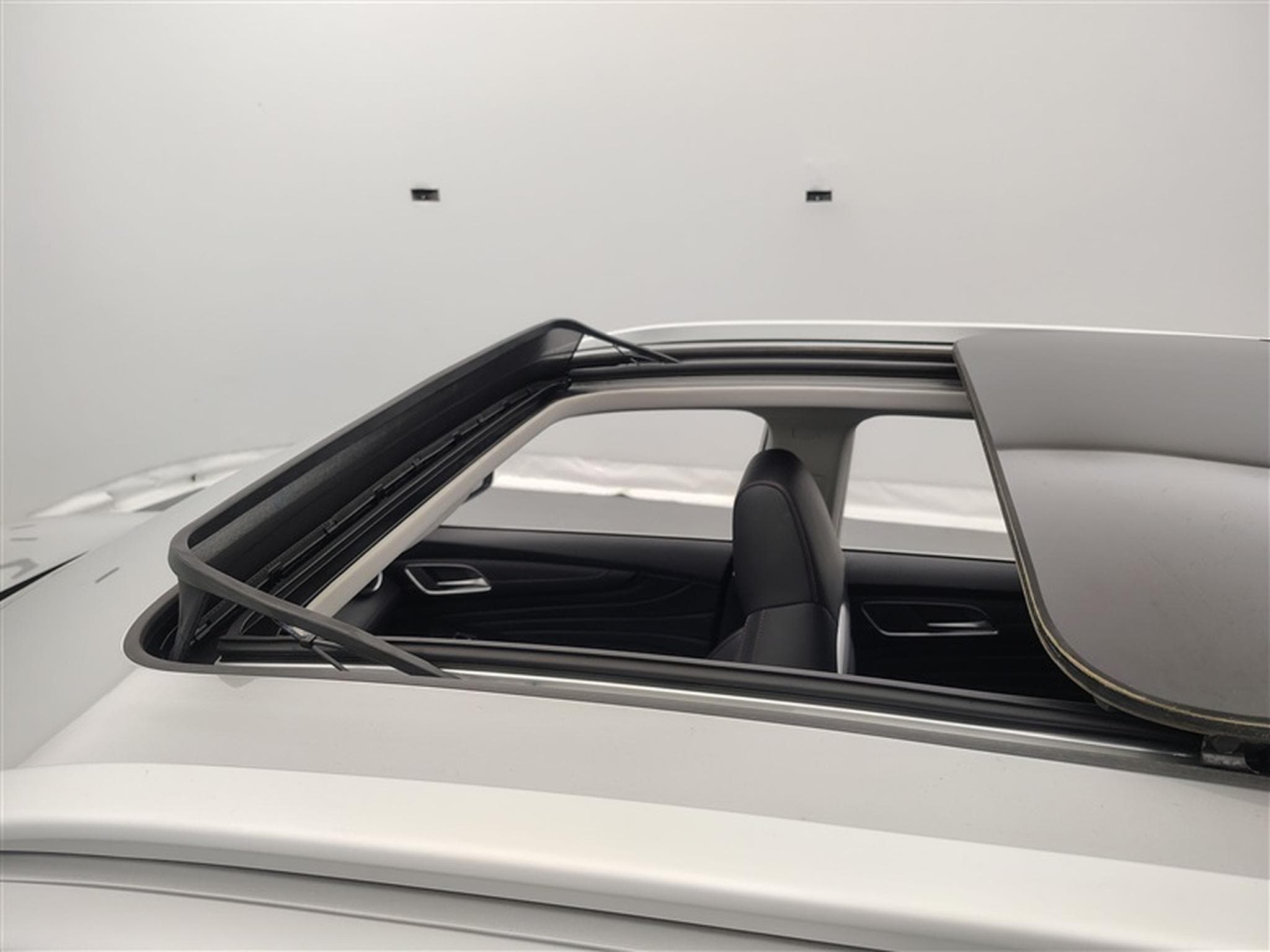 MG HS 1.5 T-GDi 160cv BVA Luxury NAVI / FULL LED / CUIR / PANO (2024) - Photo 18