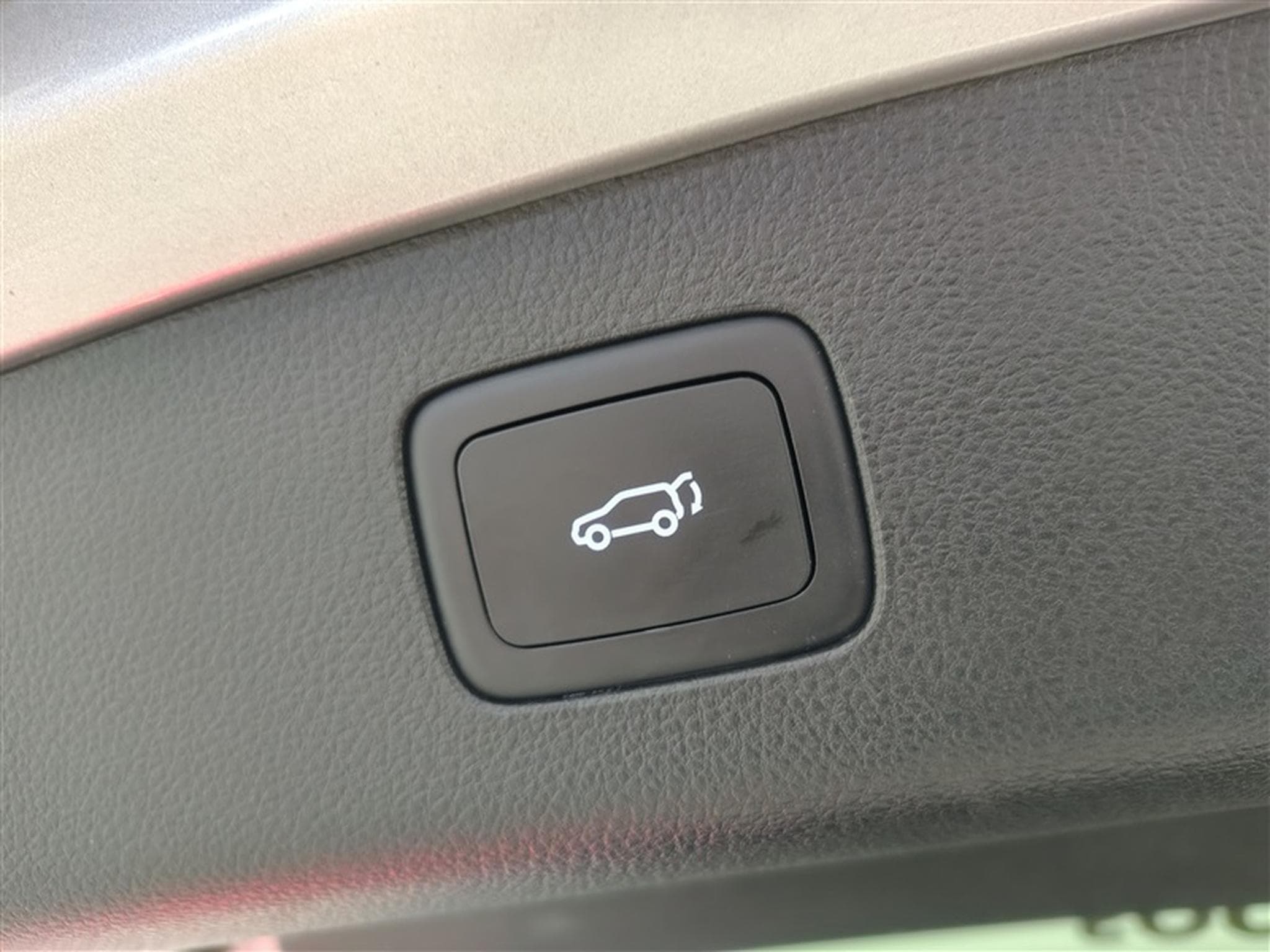 MG HS 1.5 T-GDi 160cv BVA Luxury NAVI / FULL LED / CUIR / PANO (2024) - Photo 19