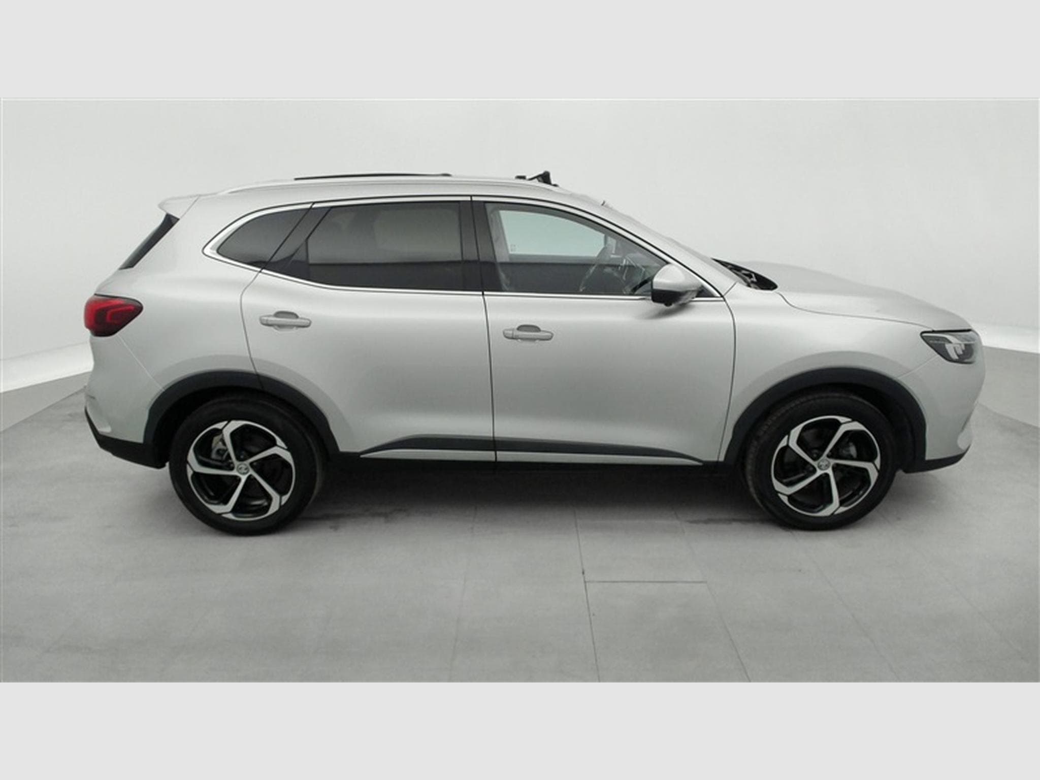 MG HS 1.5 T-GDi 160cv BVA Luxury NAVI / FULL LED / CUIR / PANO (2024) - Photo 25