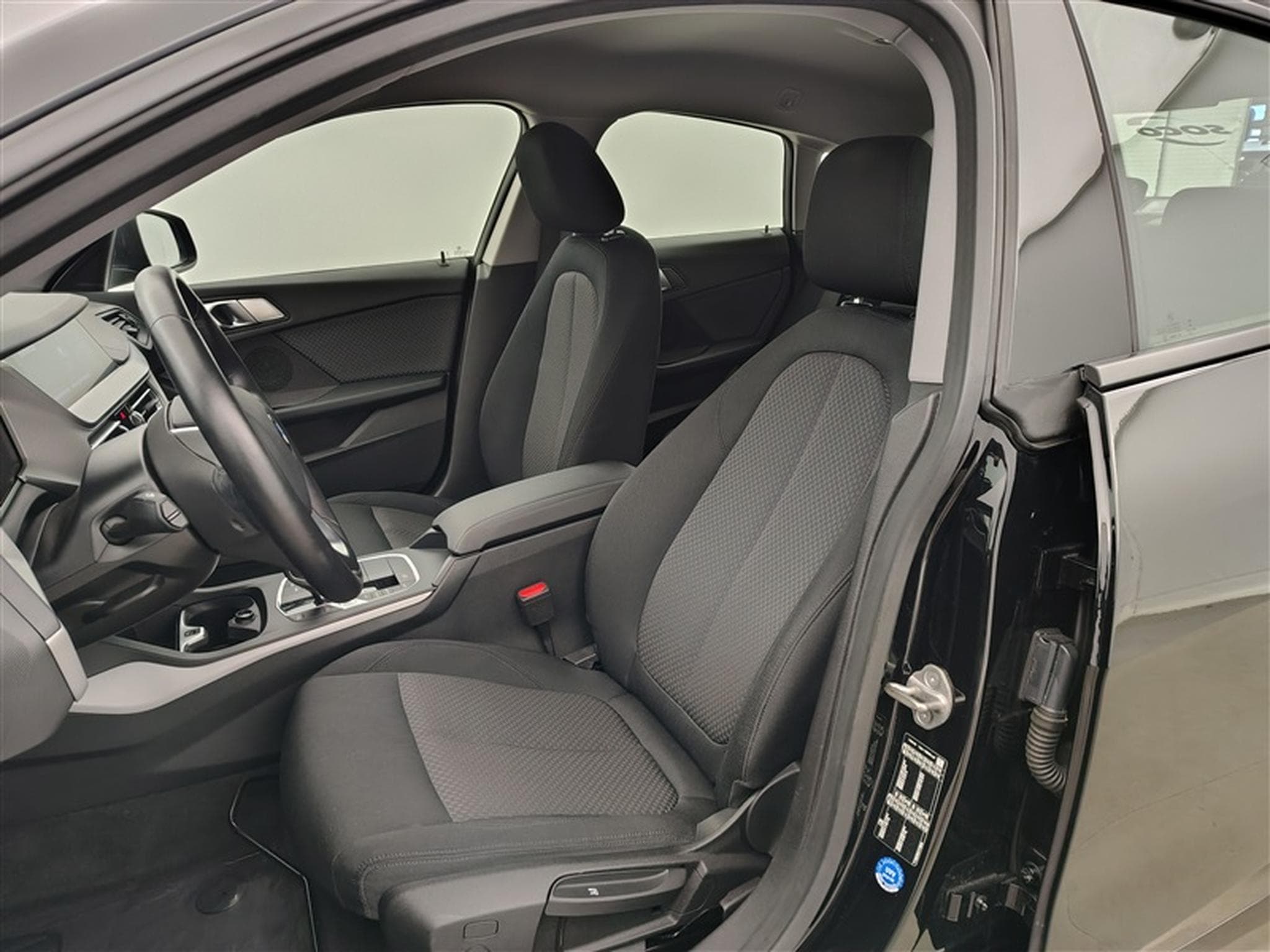 BMW 216 dA GranCoupé NAVI / FULL LED / CLIM (2022) - Photo 7