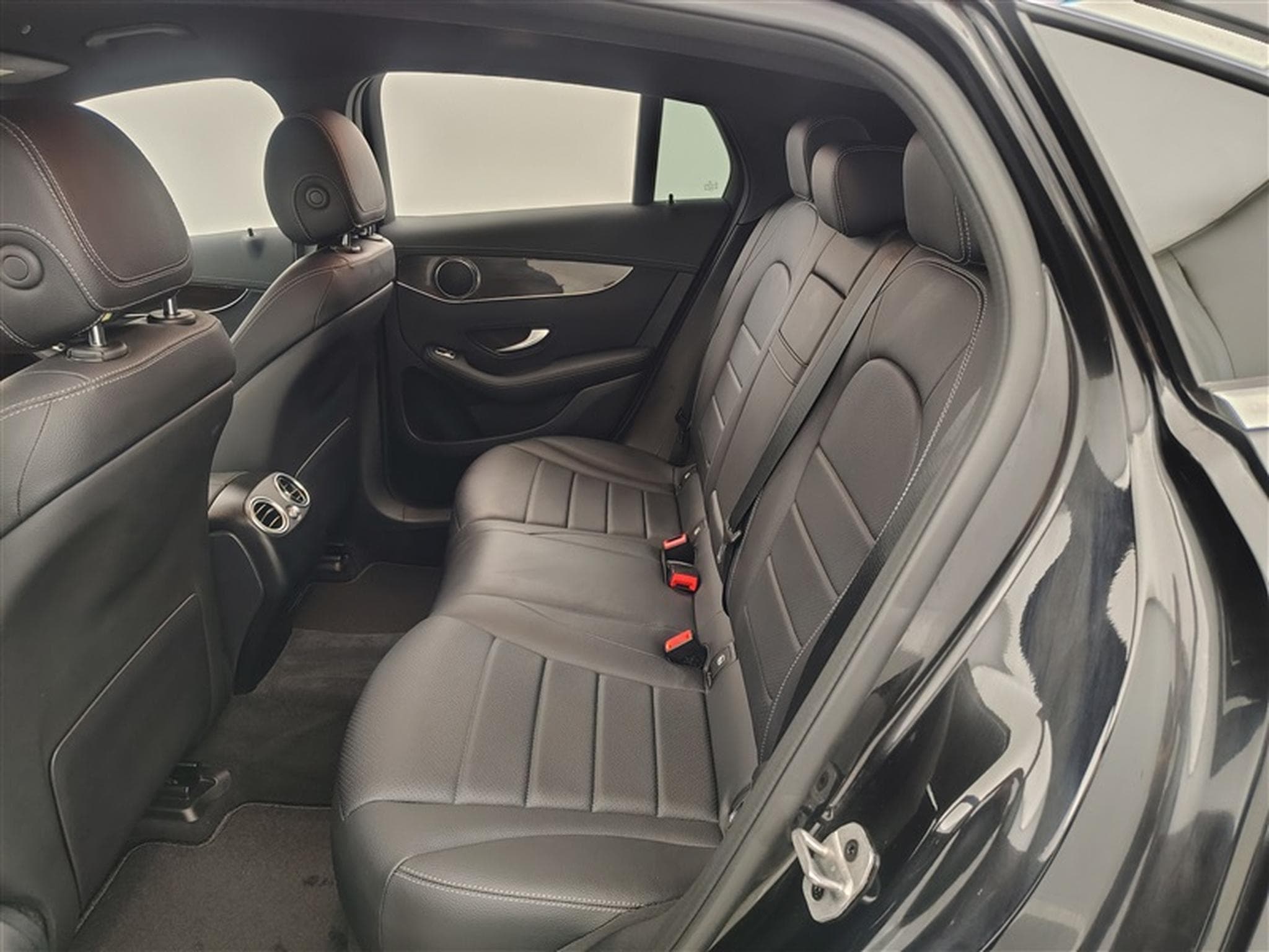 Mercedes GLC 200 GLC Coupe 200 4-Matic (EU6AP) (2021) - Photo 13