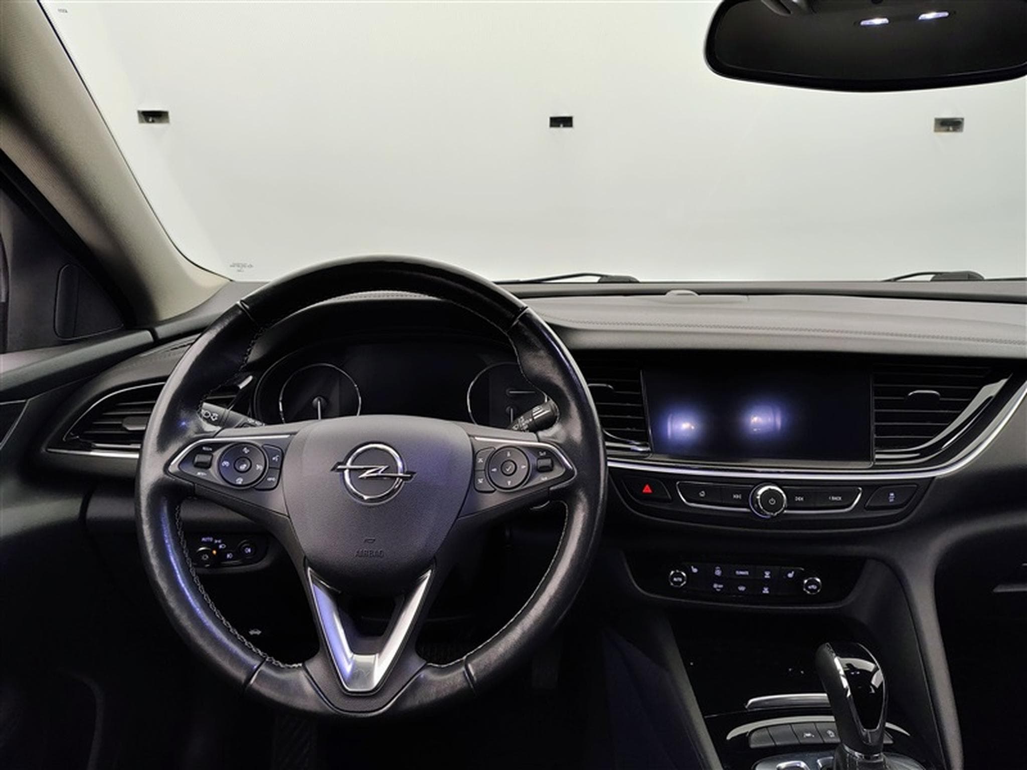 Opel Insignia 1.5 Turbo D 122Cv AT Elegance CARPLAY / FULL LED / CAMERA (2021) - Photo 9