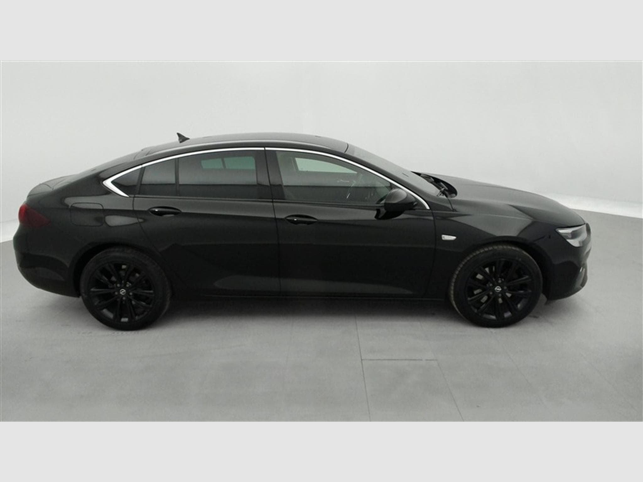 Opel Insignia 1.5 Turbo D 122Cv AT Elegance CARPLAY / FULL LED / CAMERA (2021) - Photo 24