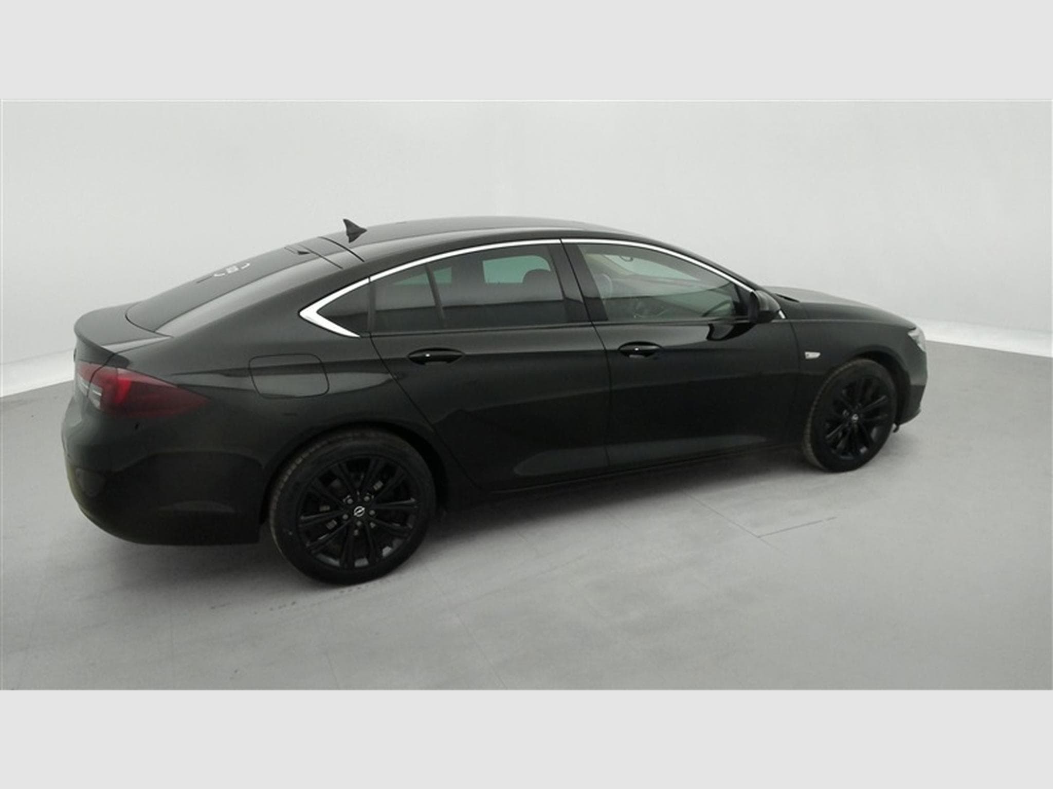 Opel Insignia 1.5 Turbo D 122Cv AT Elegance CARPLAY / FULL LED / CAMERA (2021) - Photo 25