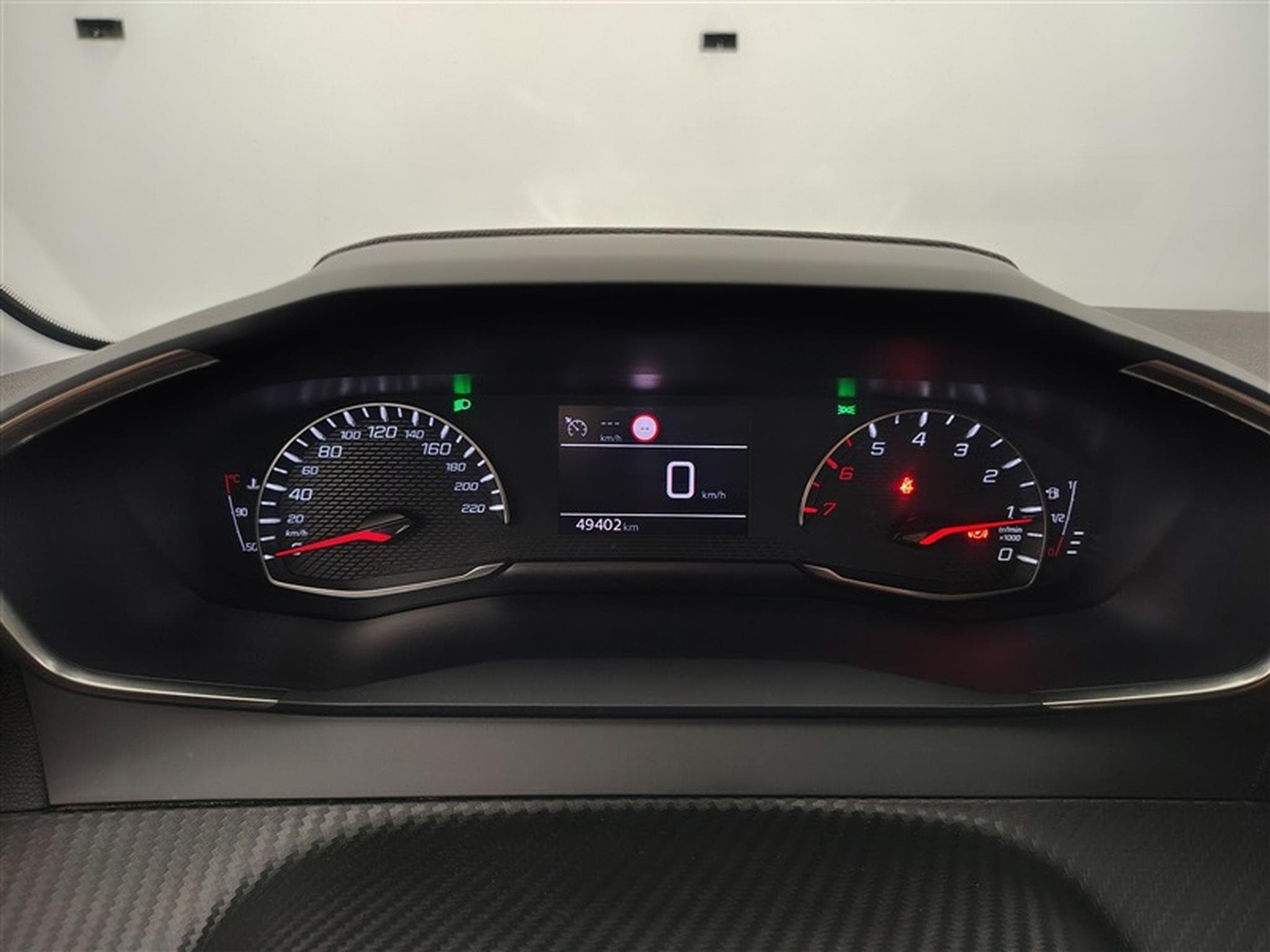 Peugeot 208 1.2i PureTech Active MIRRORLINK / FULL LED / PDC AR / JA 16" (2022) - Photo 10