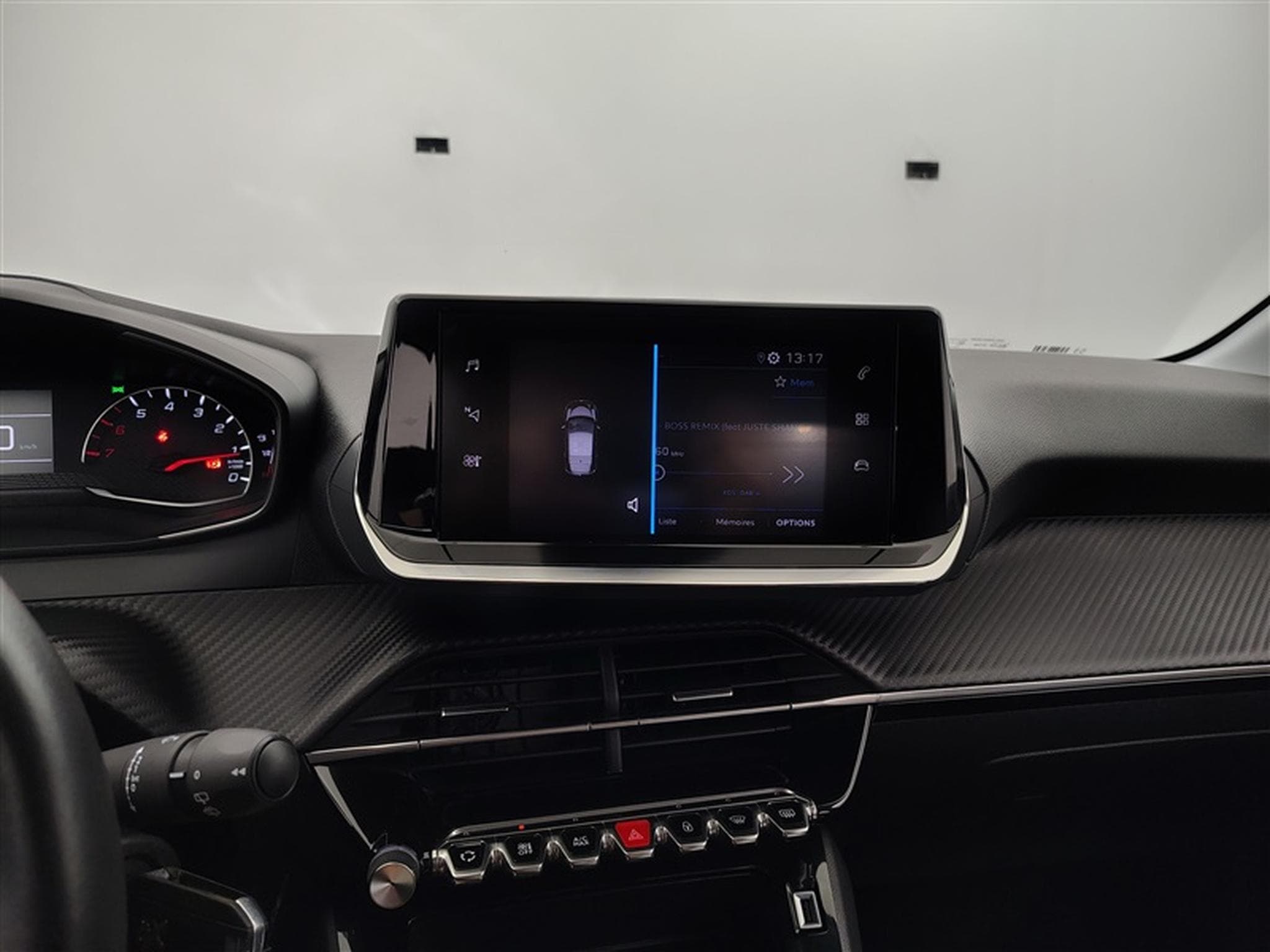 Peugeot 208 1.2i PureTech Active MIRRORLINK / FULL LED / PDC AR / JA 16" (2022) - Photo 17