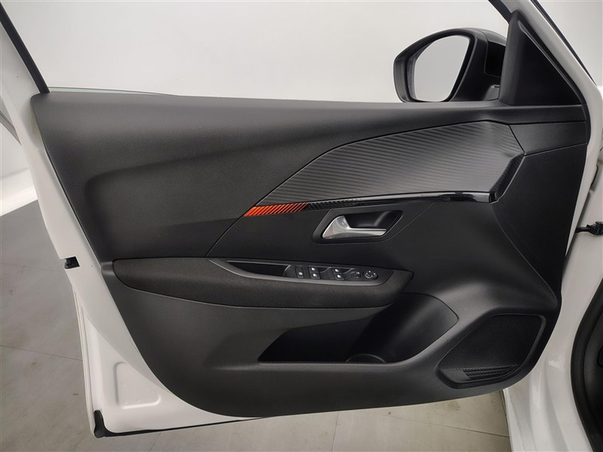 Peugeot 208 1.2i PureTech Active MIRRORLINK / FULL LED / PDC AR / JA 16" (2022) - Photo 16