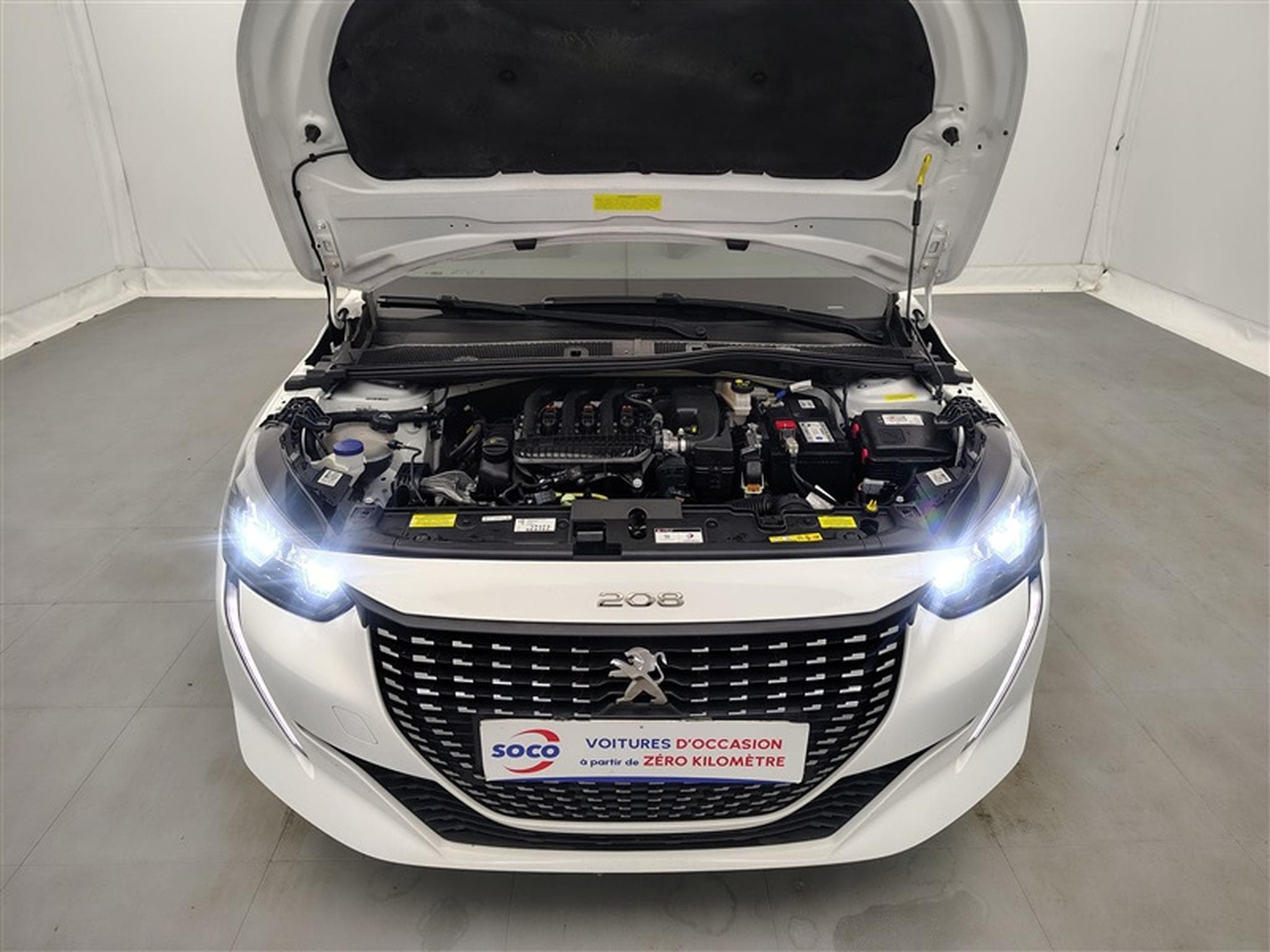 Peugeot 208 1.2i PureTech Active MIRRORLINK / FULL LED / PDC AR / JA 16" (2022) - Photo 18