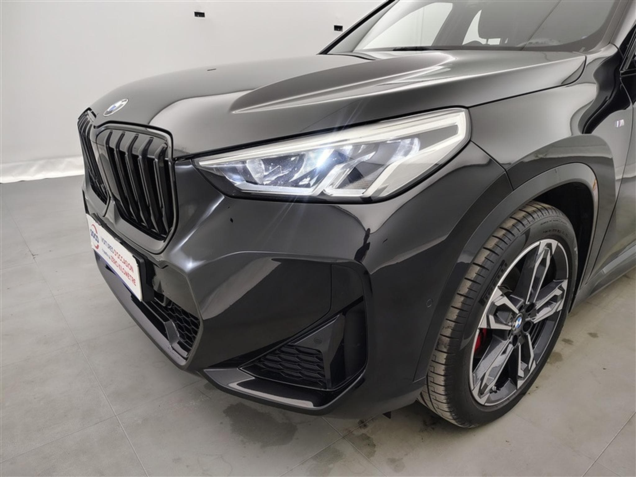 BMW X1 1.5iA MHEV PACK M/NAV/CARPLAY/CAM 360/HK/KEYLESS/HUD (2023) - Photo 15