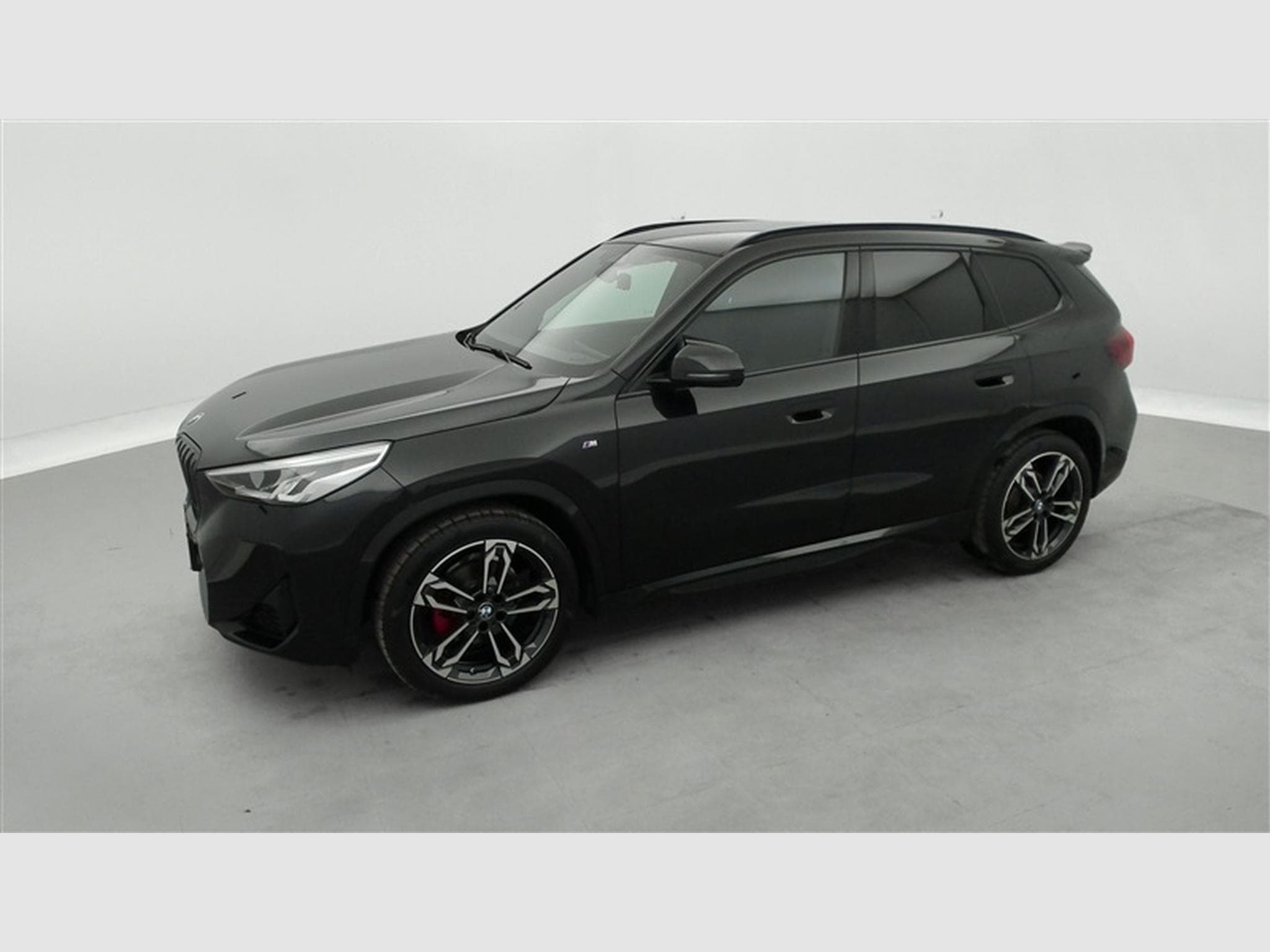 BMW X1 1.5iA MHEV PACK M/NAV/CARPLAY/CAM 360/HK/KEYLESS/HUD (2023) - Photo 22