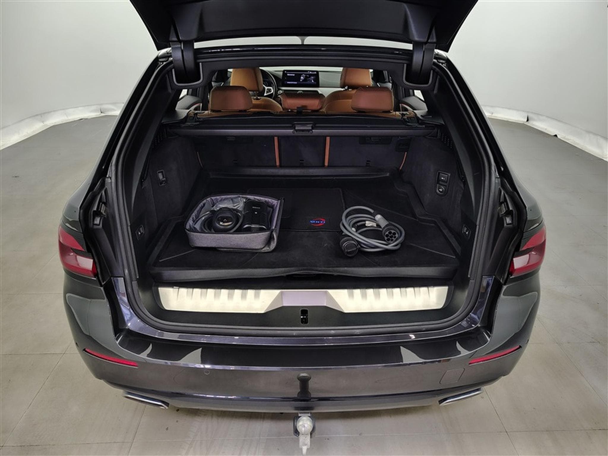 BMW 530 eA PHEV NAVI / FULL LED / CUIR / CARPLAY (2022) - Foto 14
