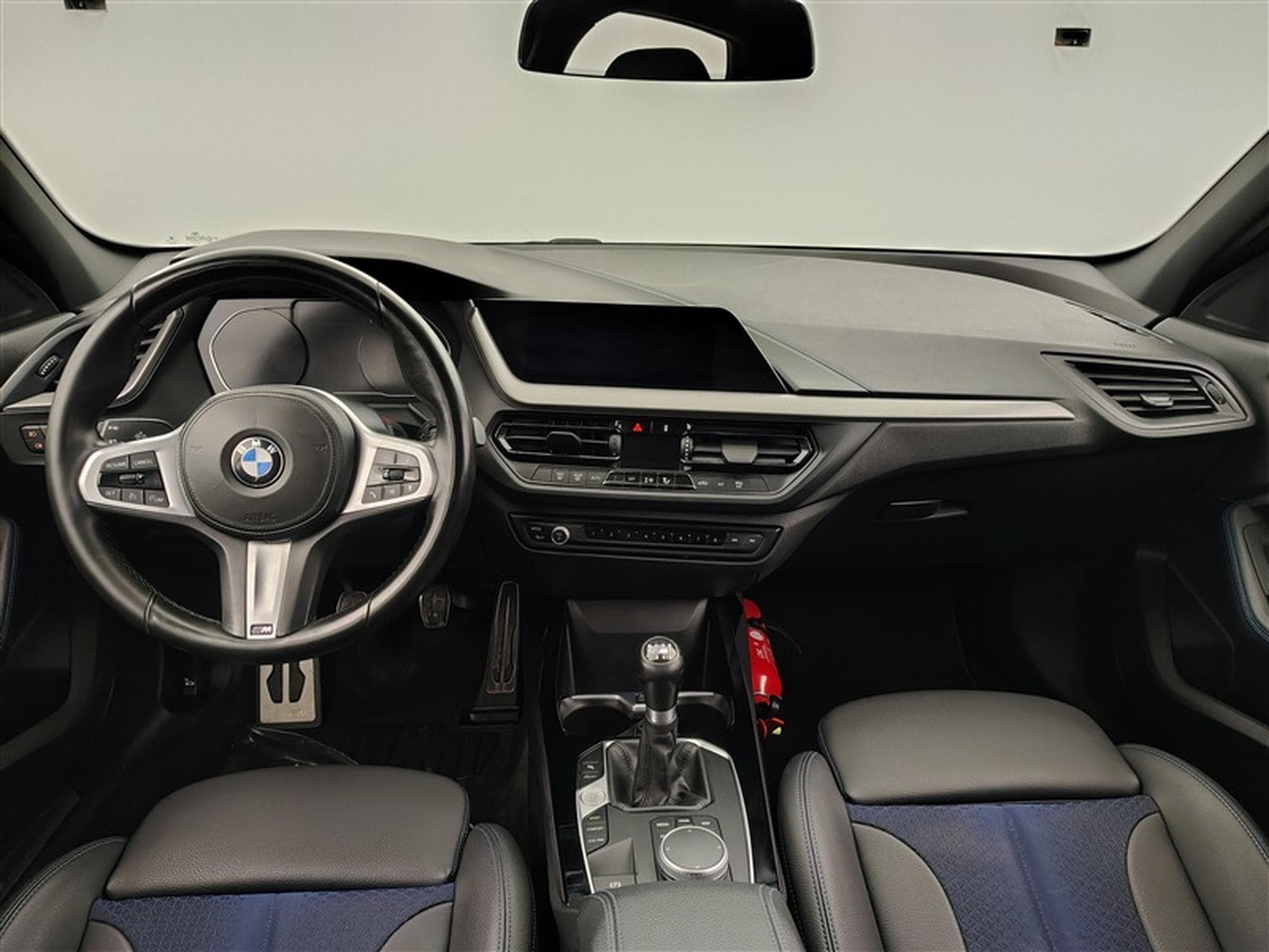 BMW 116 d PACK M  NAVI / FULL LED / S-CUIR / SHADOW LINE (2022) - Photo 8