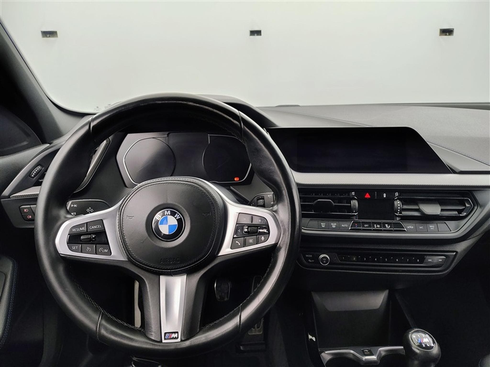 BMW 116 d PACK M  NAVI / FULL LED / S-CUIR / SHADOW LINE (2022) - Photo 9